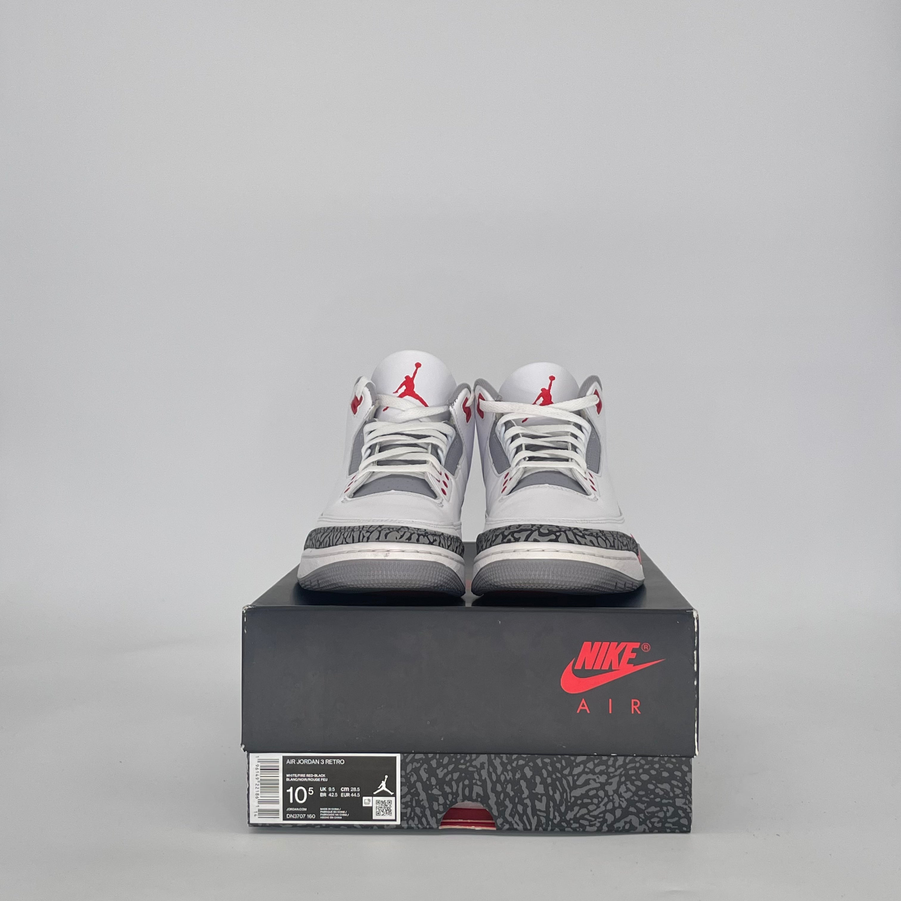 AIR JORDAN 3 FIRE RED DN3707-160 SIZE 10.5/12W