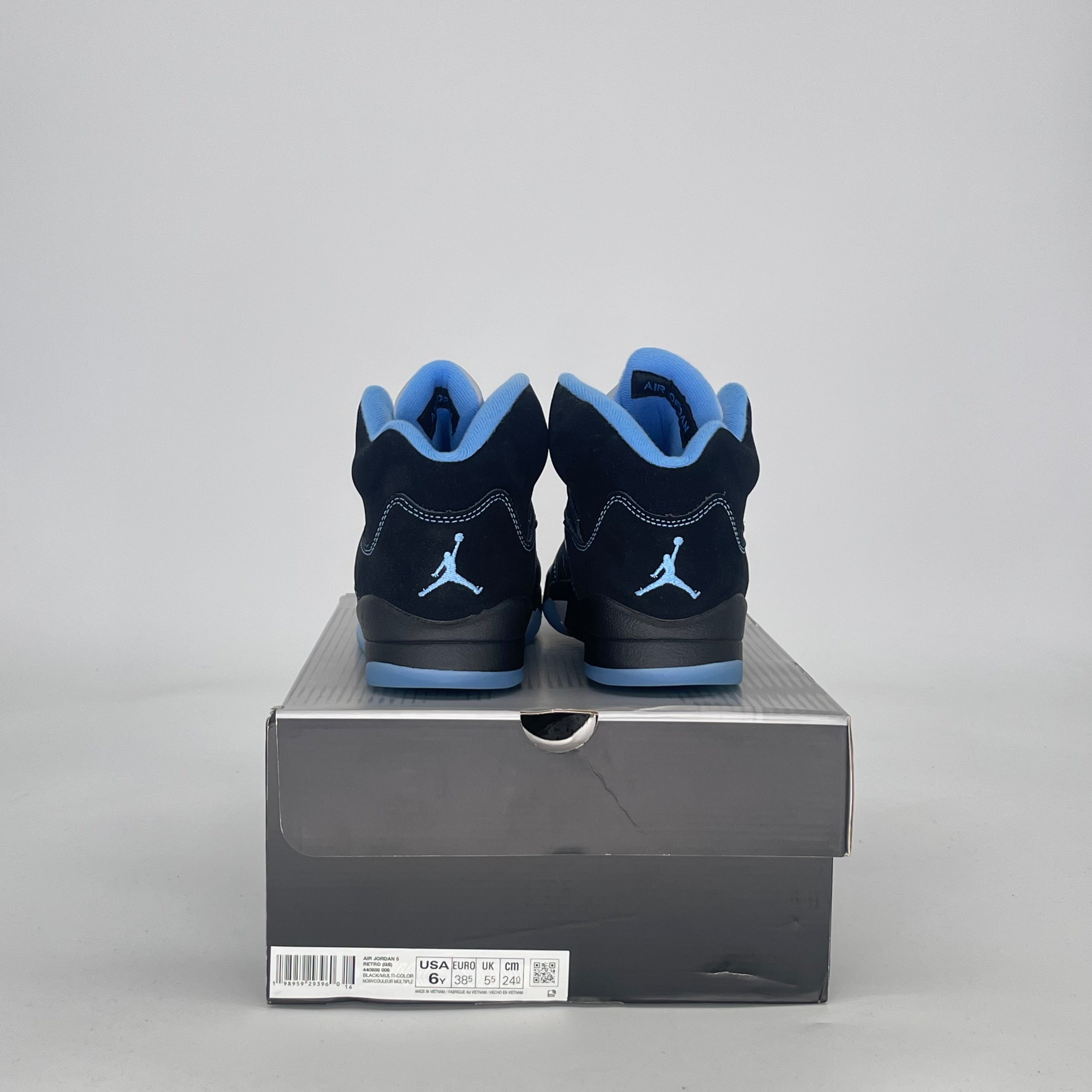 AIR JORDAN 5 BLACK UNIVERSITY BLUE 440888-008 SIZE 6/7.5W GS