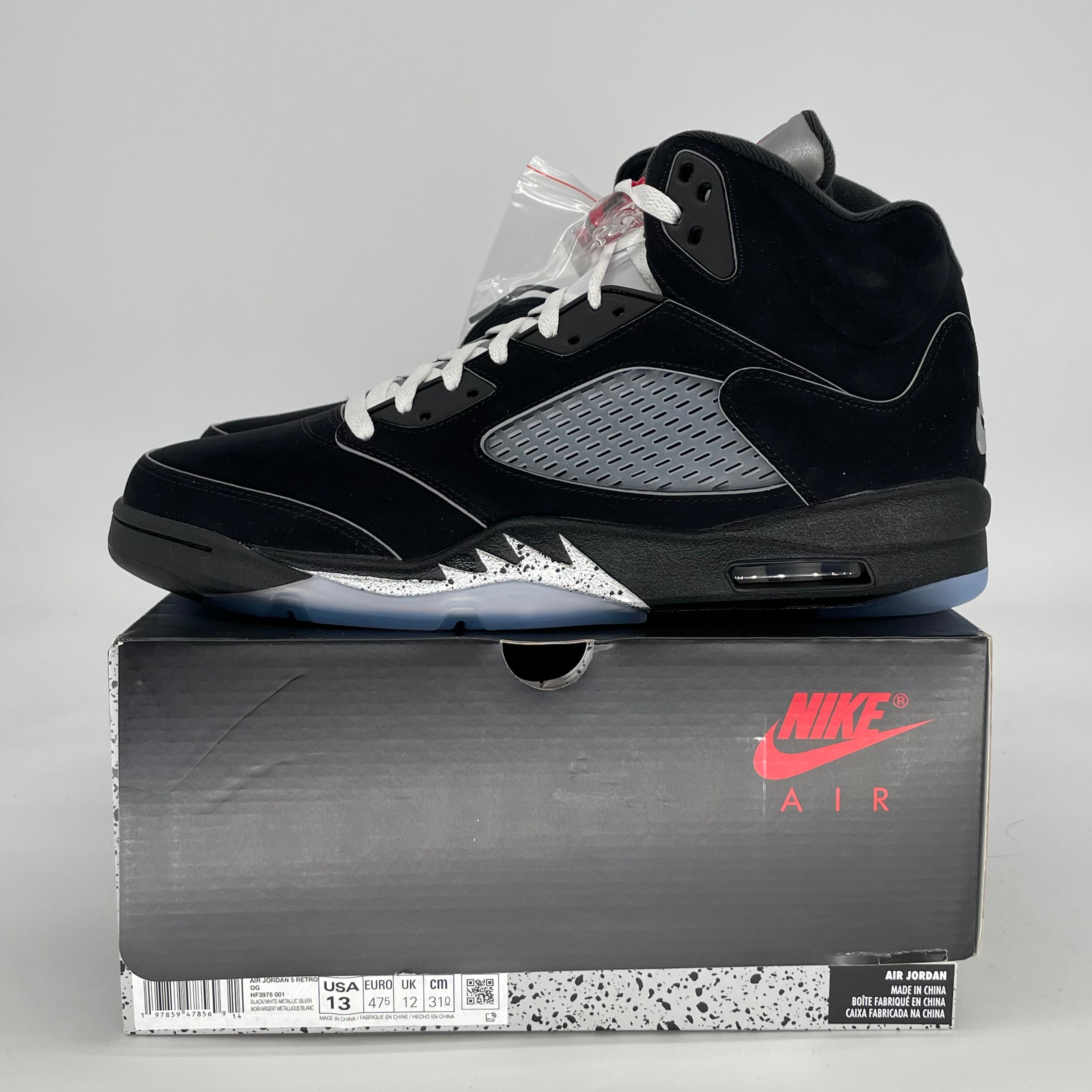 AIR JORDAN 5 BLACK METALLIC REIMAGINED HF3975-001 SIZE 13/14.5W