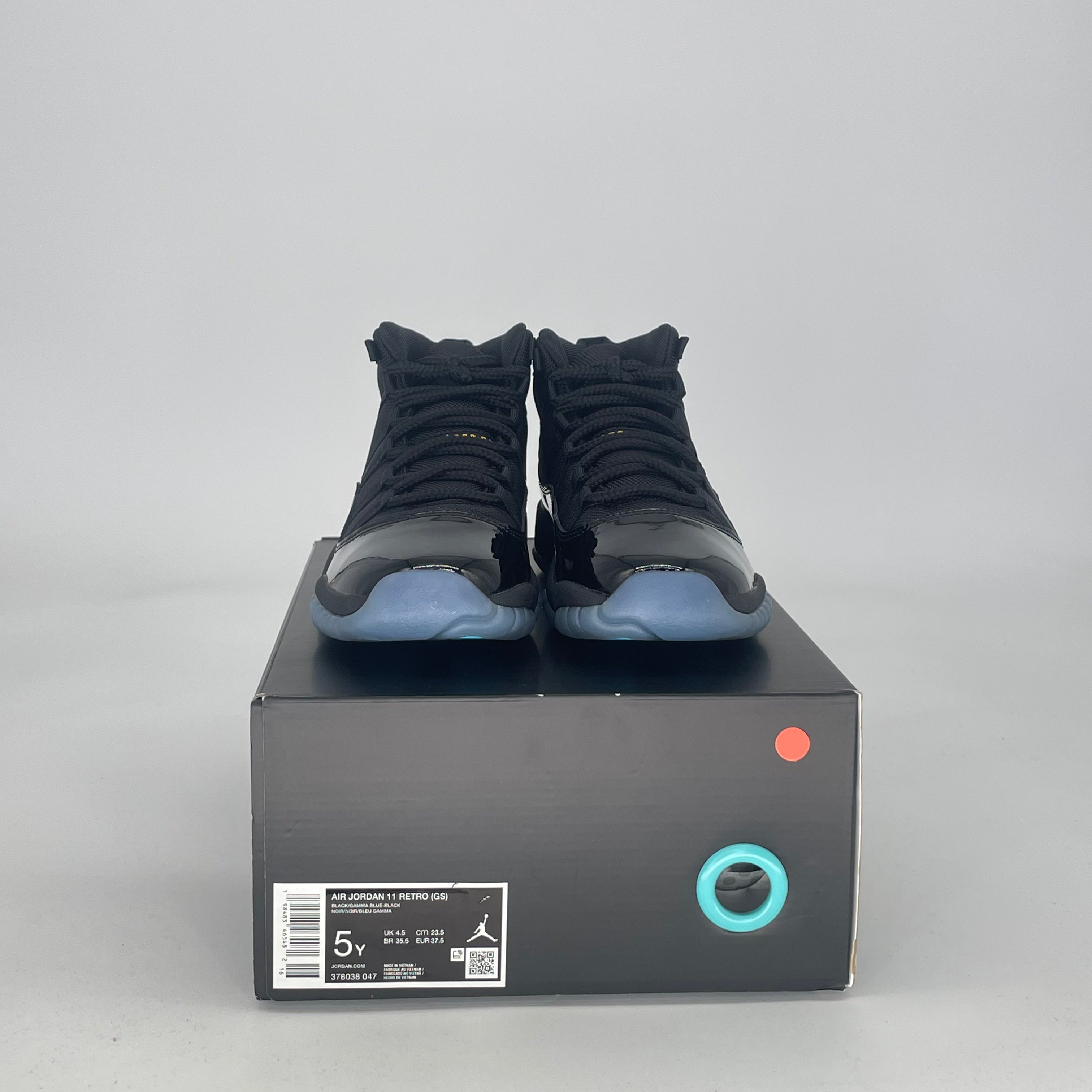 AIR JORDAN 11 GAMMA BLUE 378038-047 SIZE 5/6.5W GS