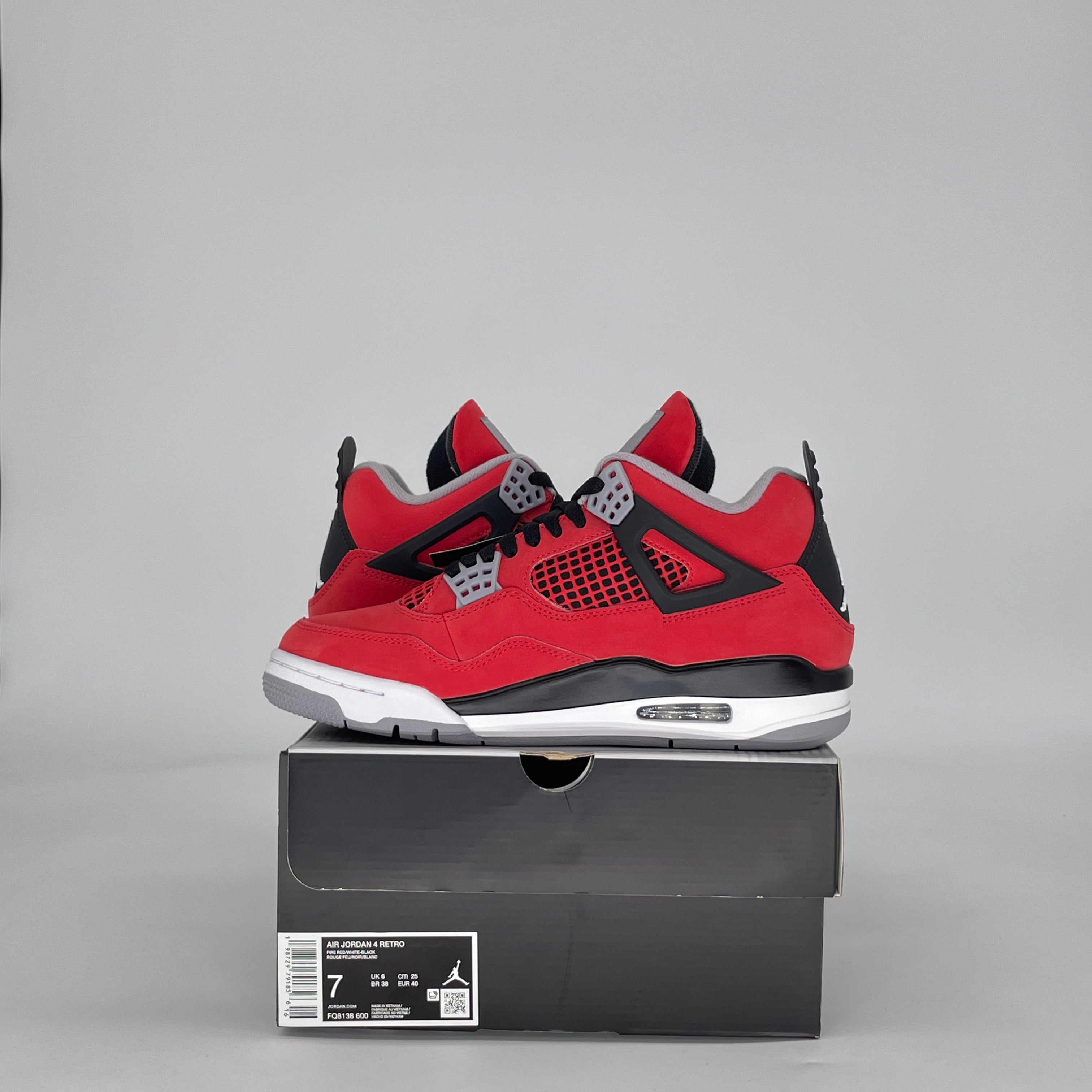 AIR JORDAN 4 TORO BRAVO FQ8138-600 SIZE 7/8.5W GS