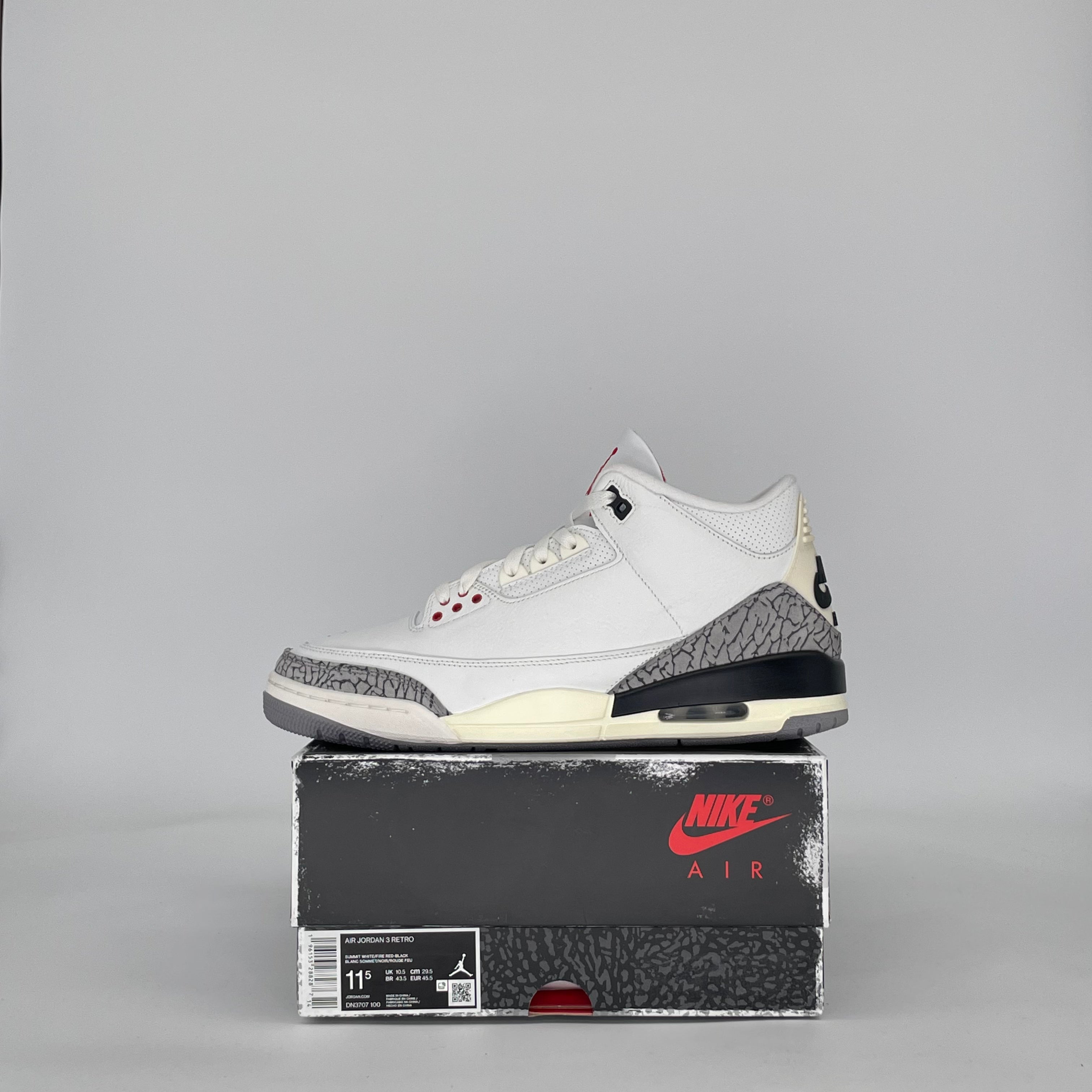 AIR JORDAN 3 WHITE CEMENT REIMAGINED DN3707-100 SIZE 11.5/13W