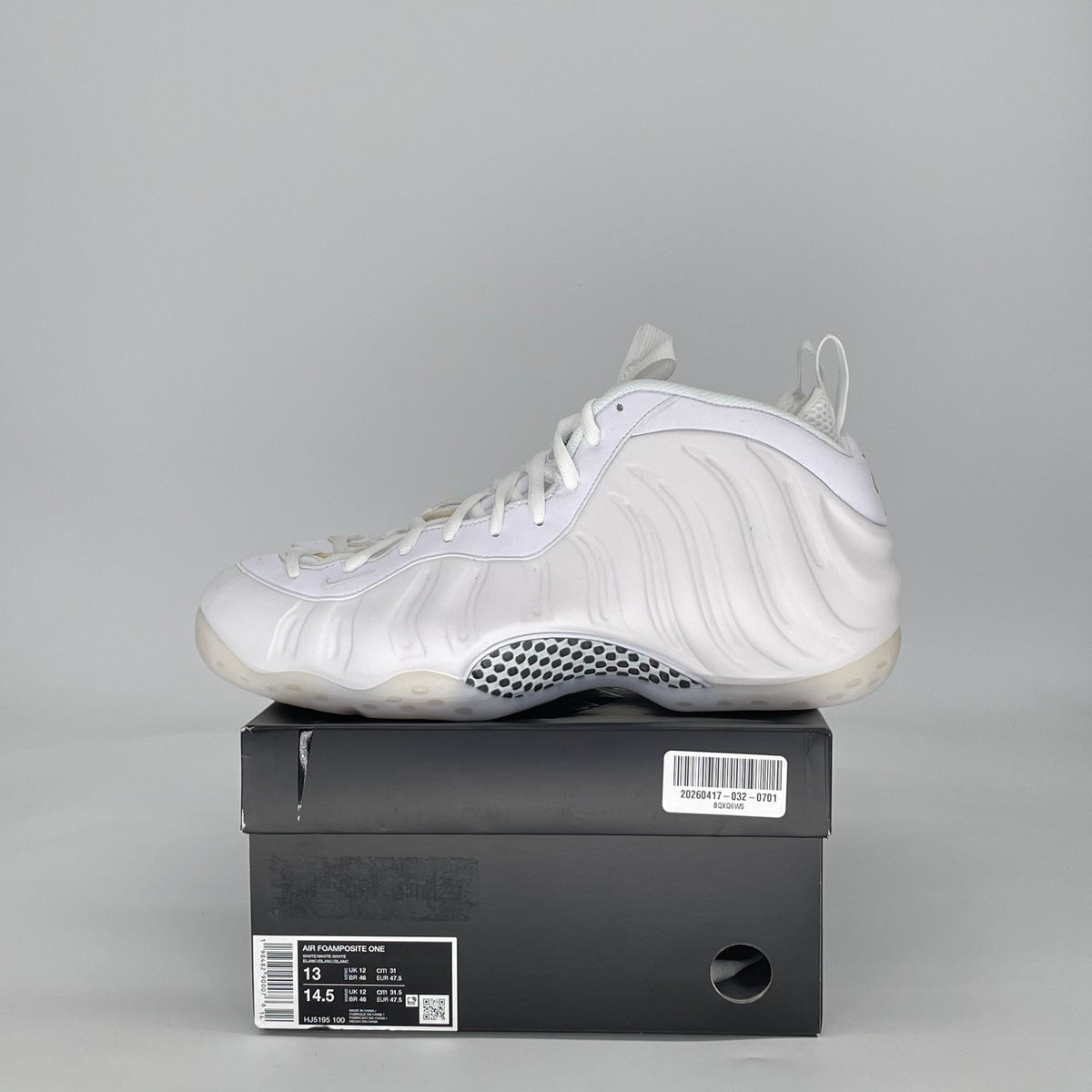 Nike Air Foamposite One Triple White