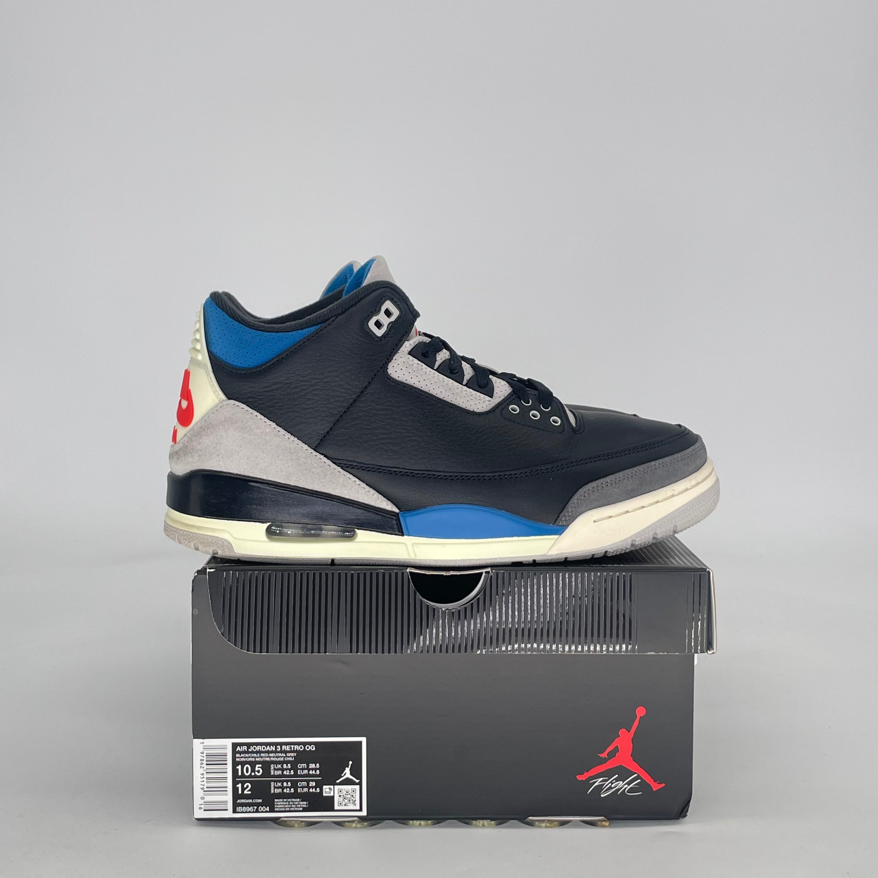 AIR JORDAN 3 RARE AIR IB8967-004 SIZE 10.5/12W