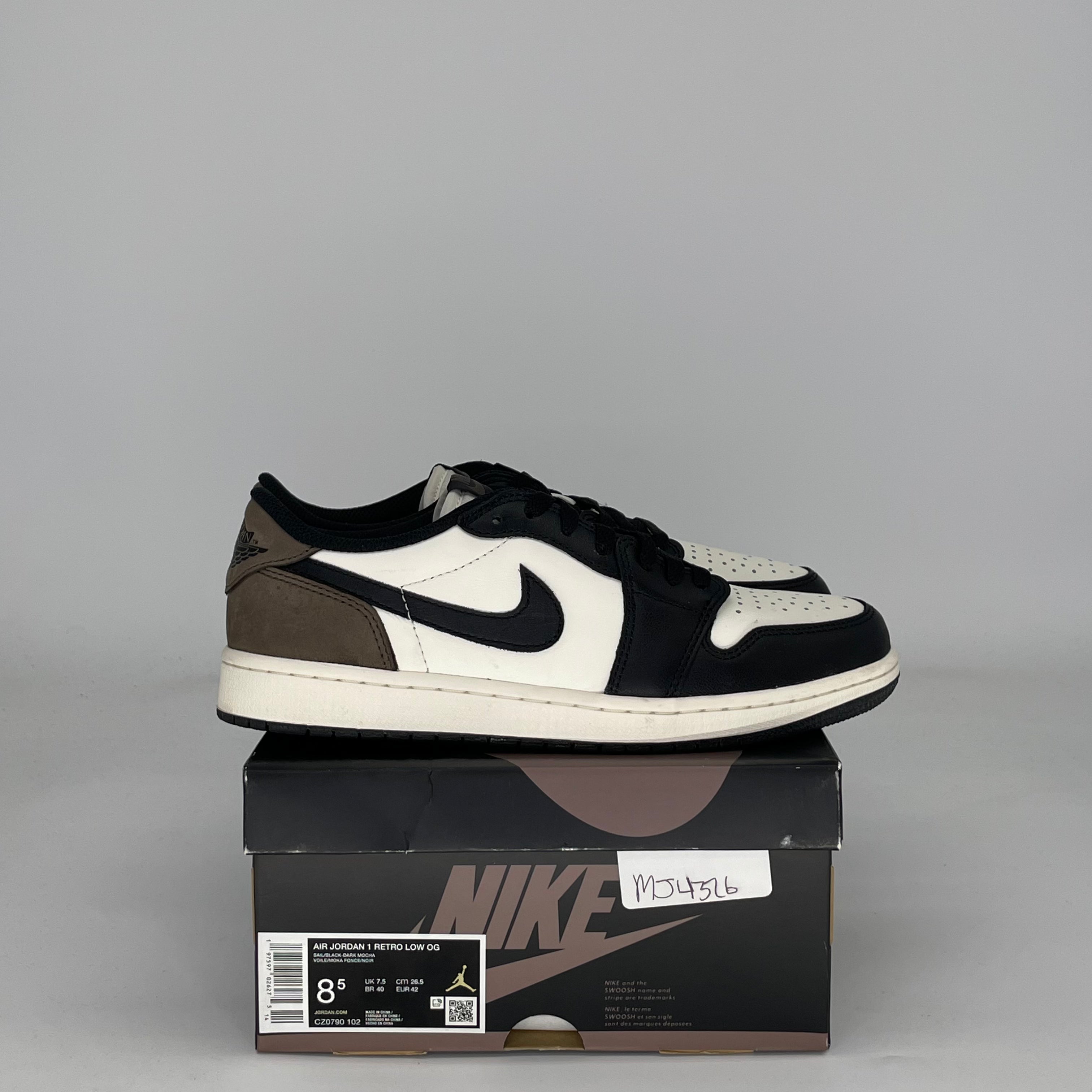 AIR JORDAN 1 LOW MOCHA CZ0790-102 SIZE 8.5/10W