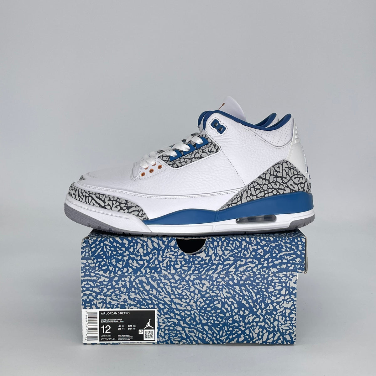 Jordan 3 Retro Wizards