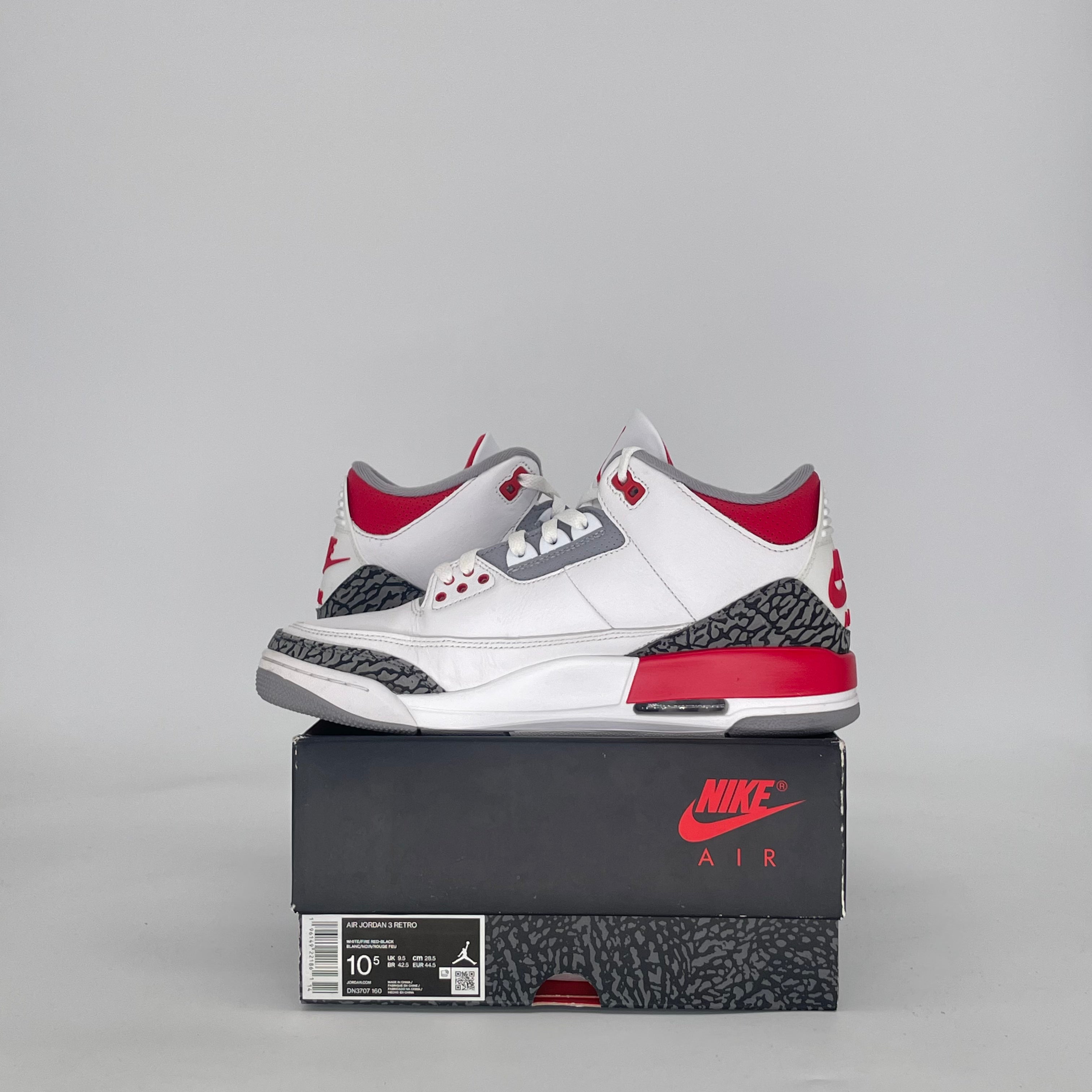AIR JORDAN 3 FIRE RED DN3707-160 SIZE 10.5/12W