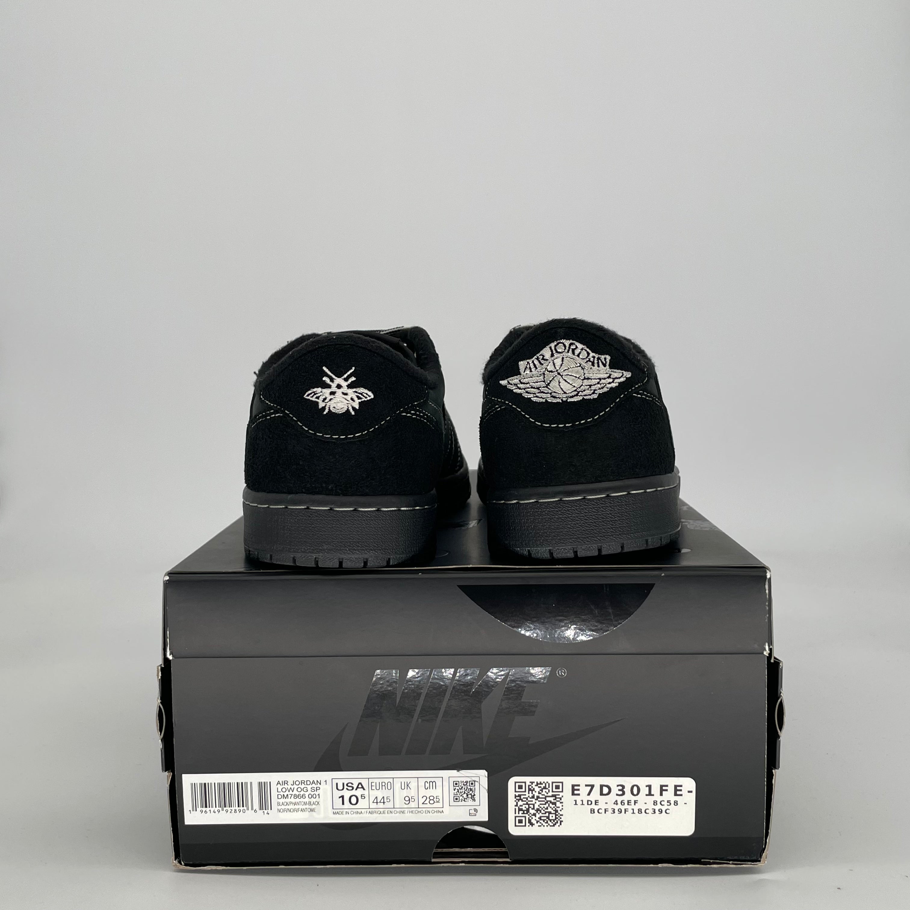 AIR JORDAN 1 LOW X TRAVIS SCOTT BLACK PHANTOM DM7866-001 SIZE 10.5/12W