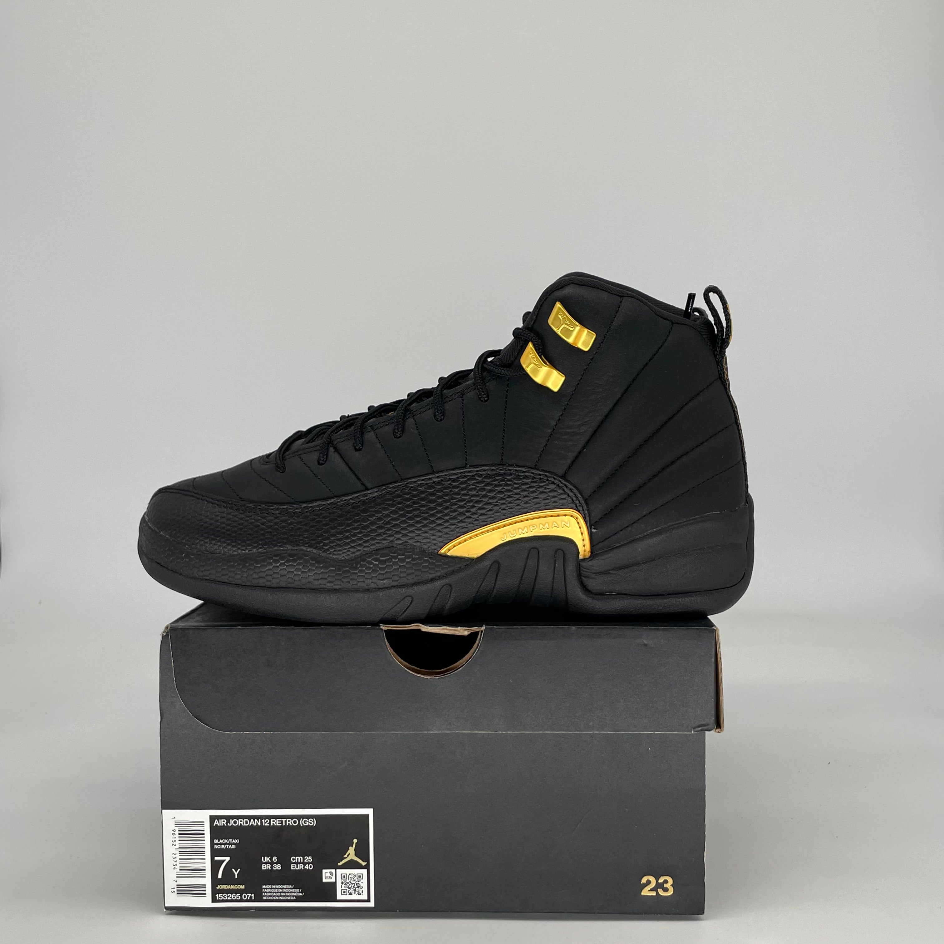 AIR JORDAN 12 BLACK TAXI 153265-071 SIZE 7/8.5W