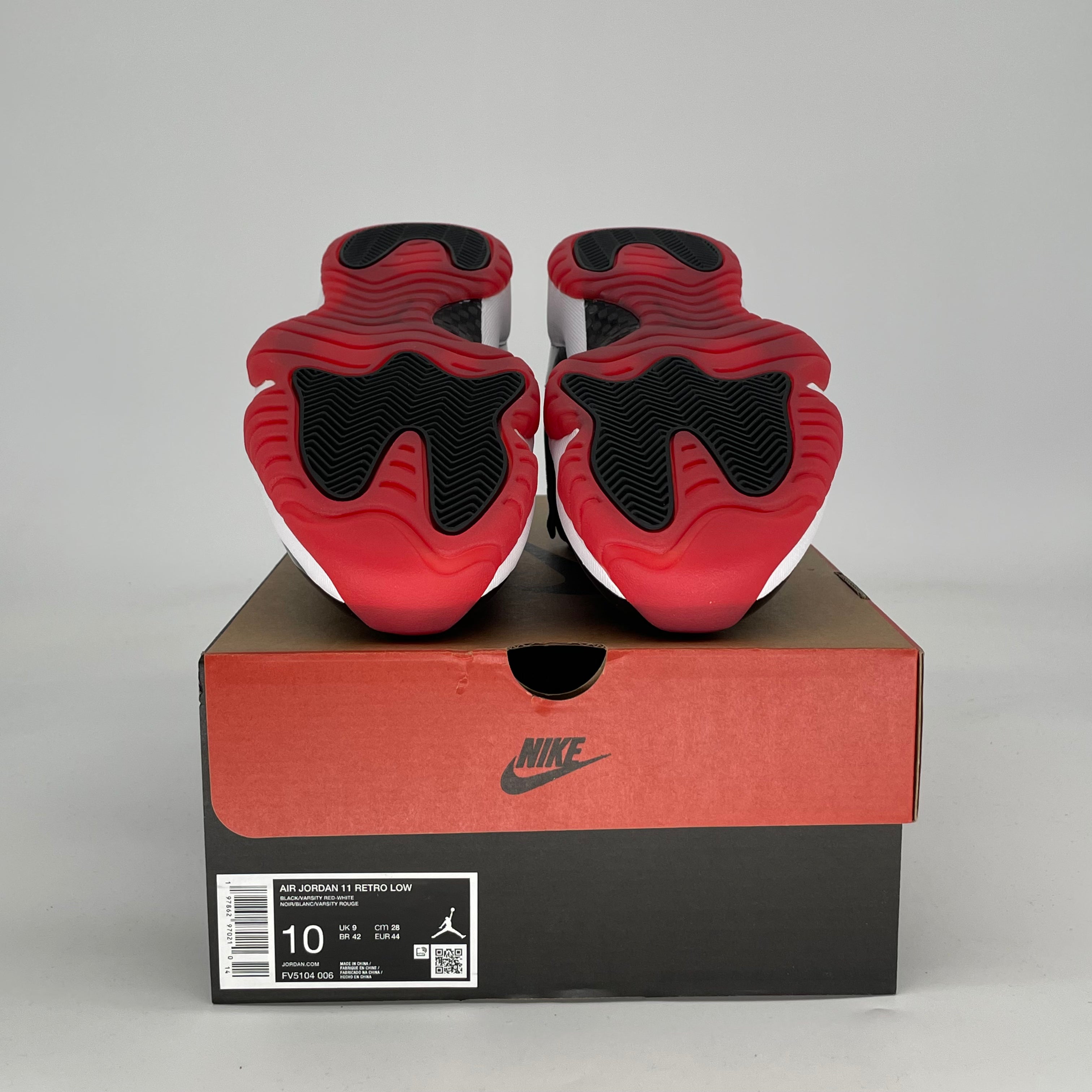 AIR JORDAN 11 LOW BRED FV5104-006 SIZE 10/11.5W