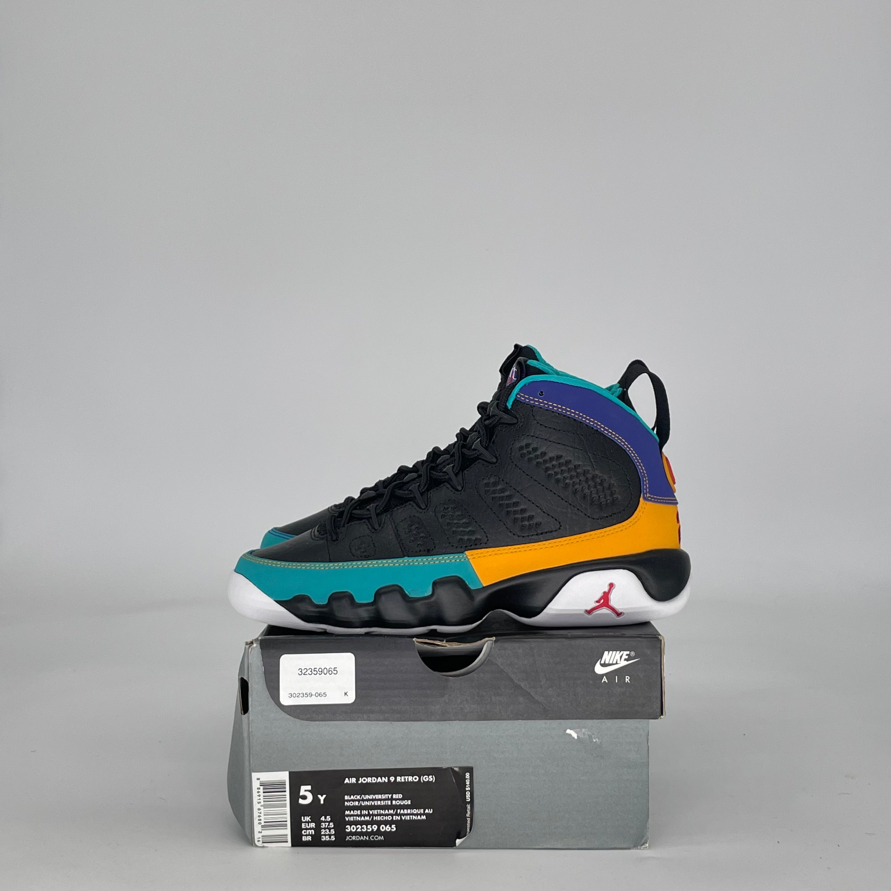 AIR JORDAN 9 DREAM IT DO IT 302359-065 SIZE 5/6.5W GS