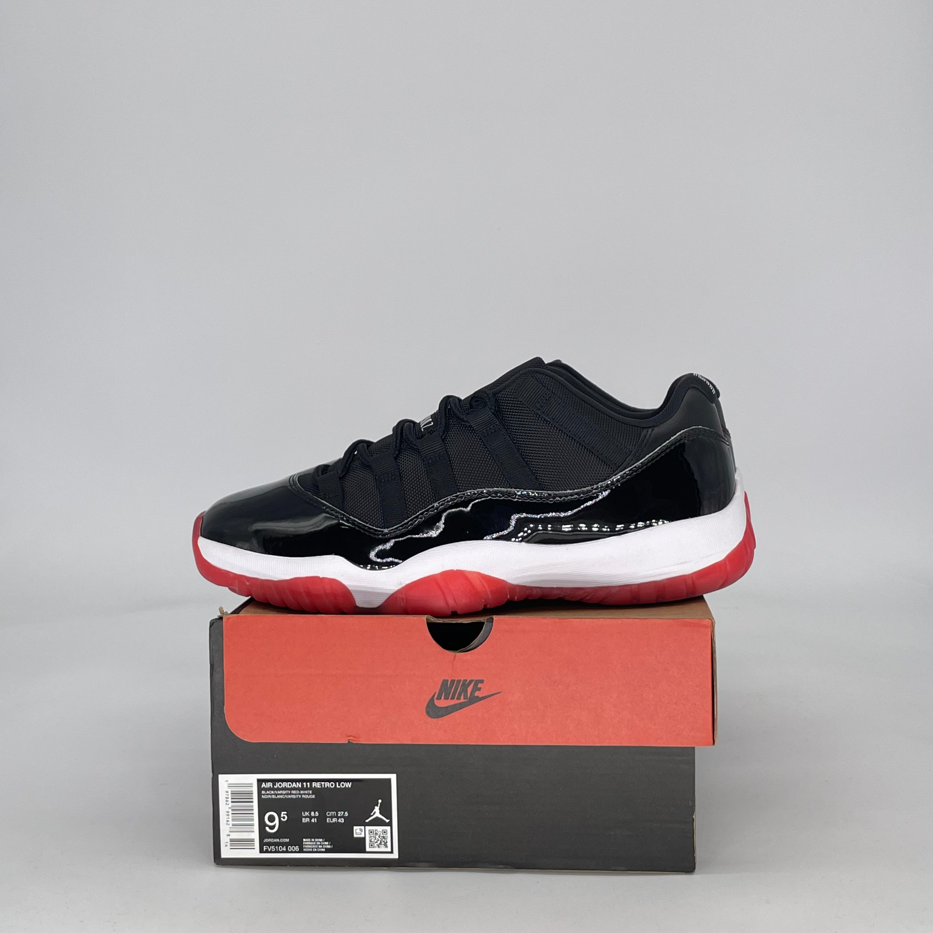 AIR JORDAN 11 LOW BRED FV5104-006 SIZE 9.5/11W