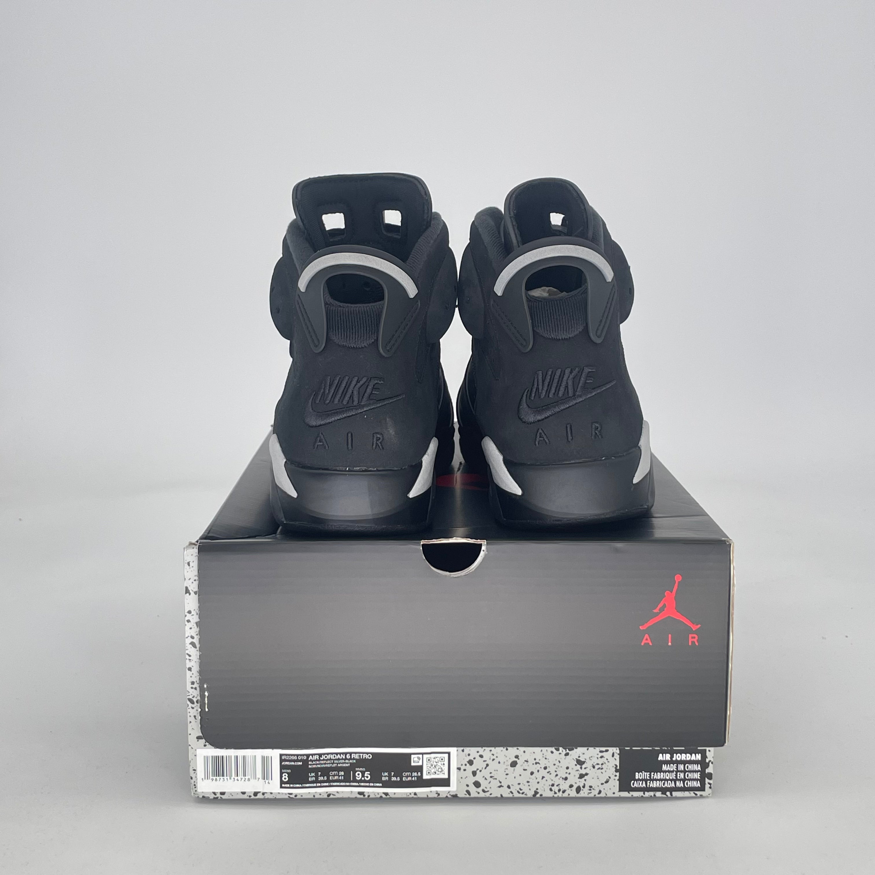 AIR JORDAN 6 CAP AND GOWN IR2266-010 SIZE 8/9.5W