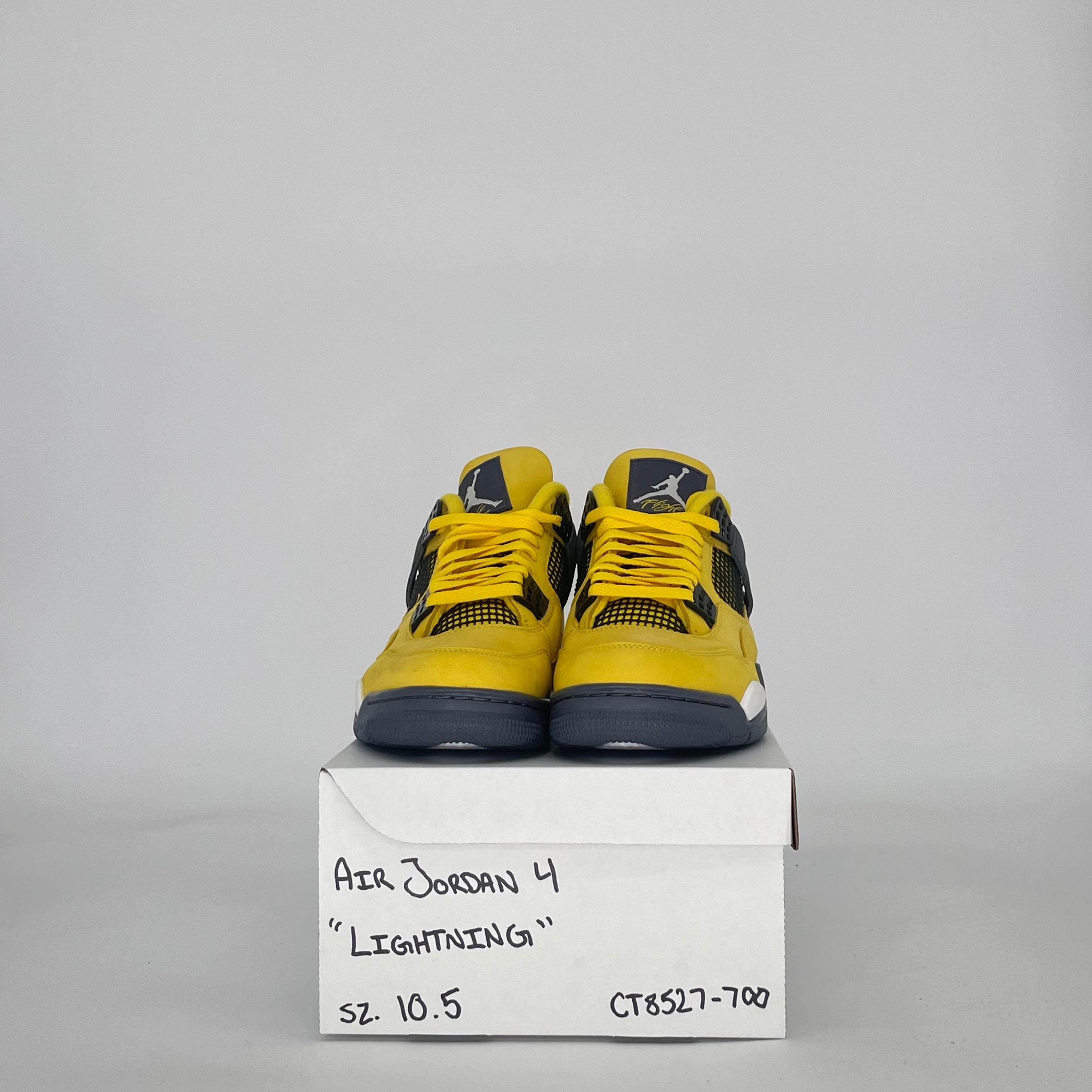 AIR JORDAN 4 LIGHTENING CT8527-700 SIZE 10.5/12W