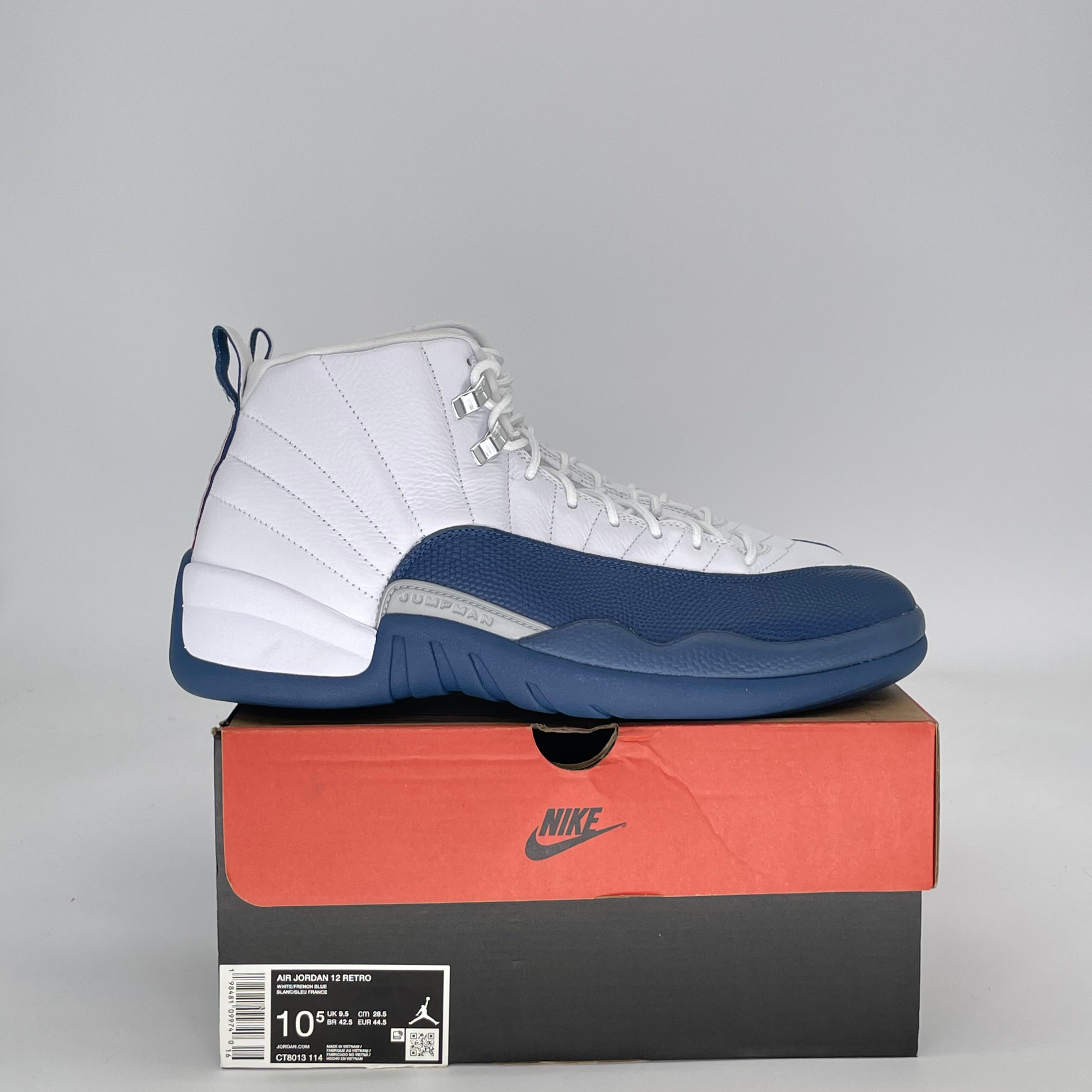 AIR JORDAN 12 FRENCH BLUE CT8013-114 SIZE 10.5/12W