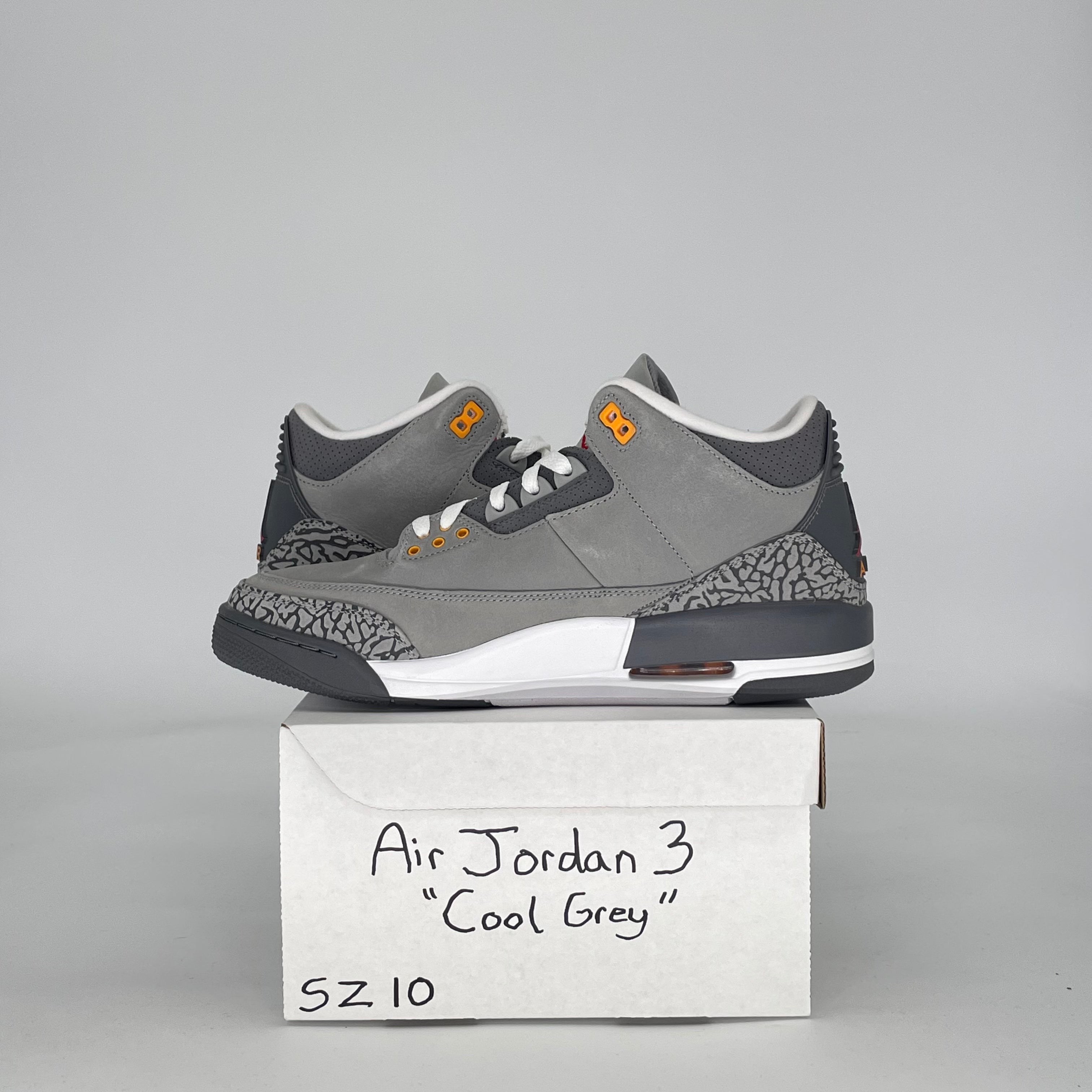AIR JORDAN 3 COOL GREY (2021) CT8532-012 SIZE 10/11.5W