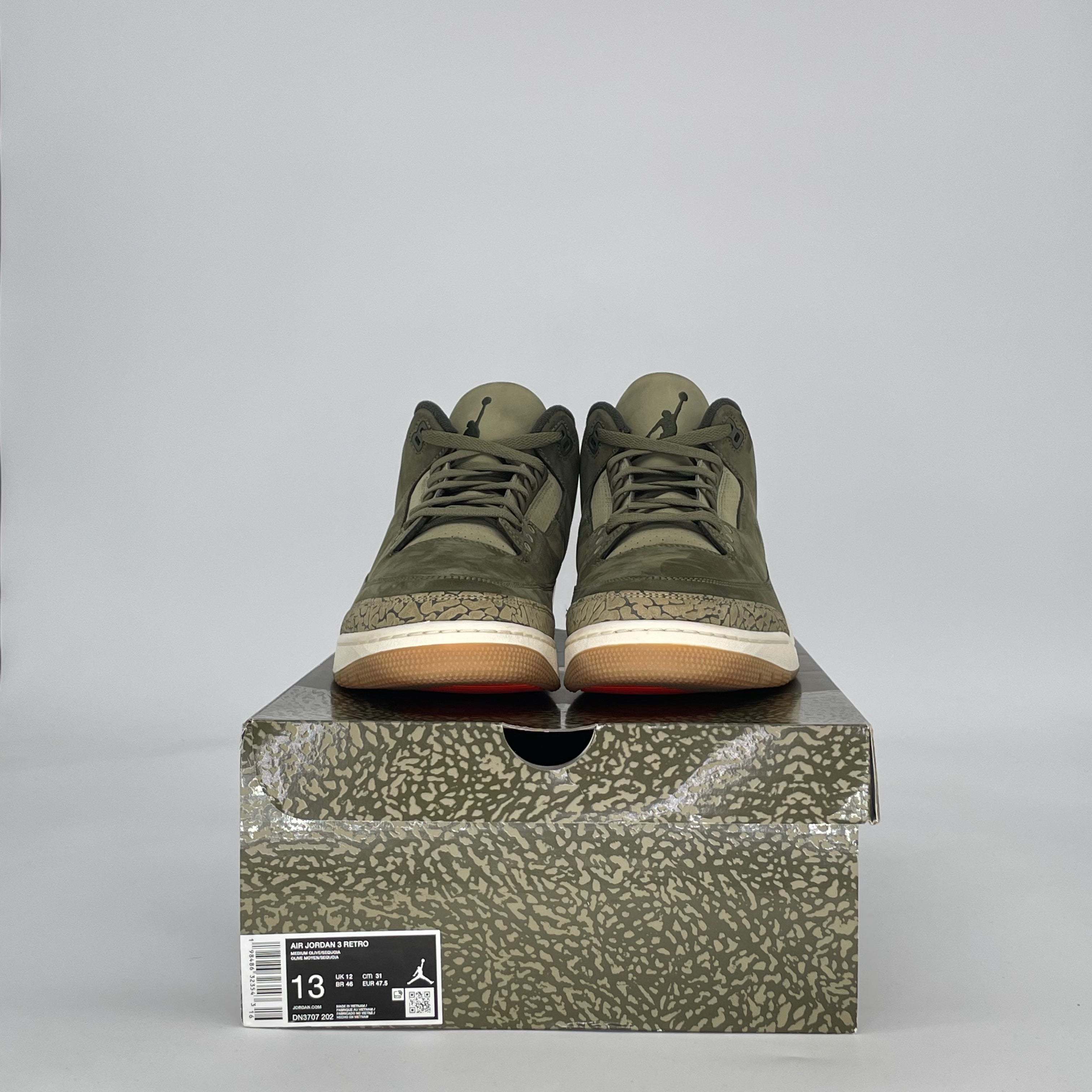 AIR JORDAN 3 FAMILY AFFAIR DN3707-202 SIZE 13/14.5W