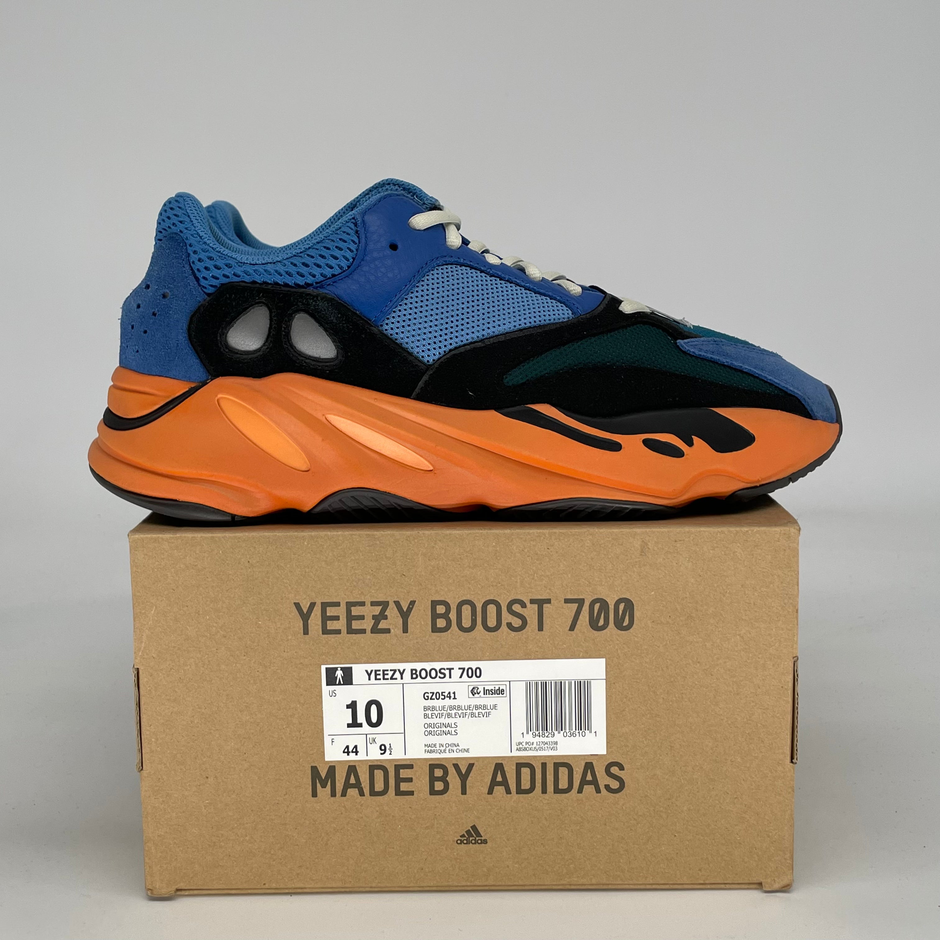 ADIDAS YEEZY 700 BRIGHT BLUE GZ0541 SIZE 10/11.5W