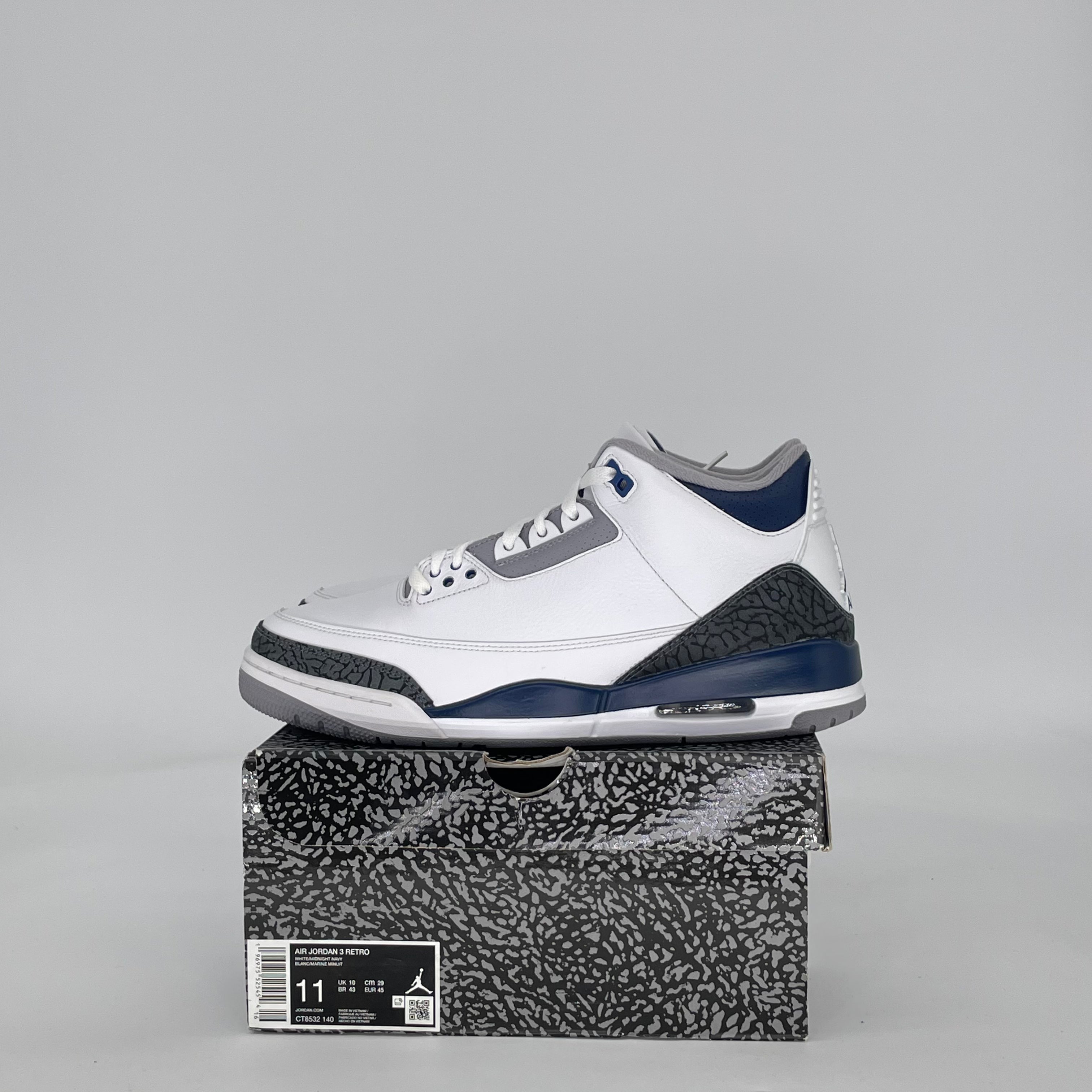 AIR JORDAN 3 MIDNIGHT NAVY CT8532-140 SIZE 11/12.5W