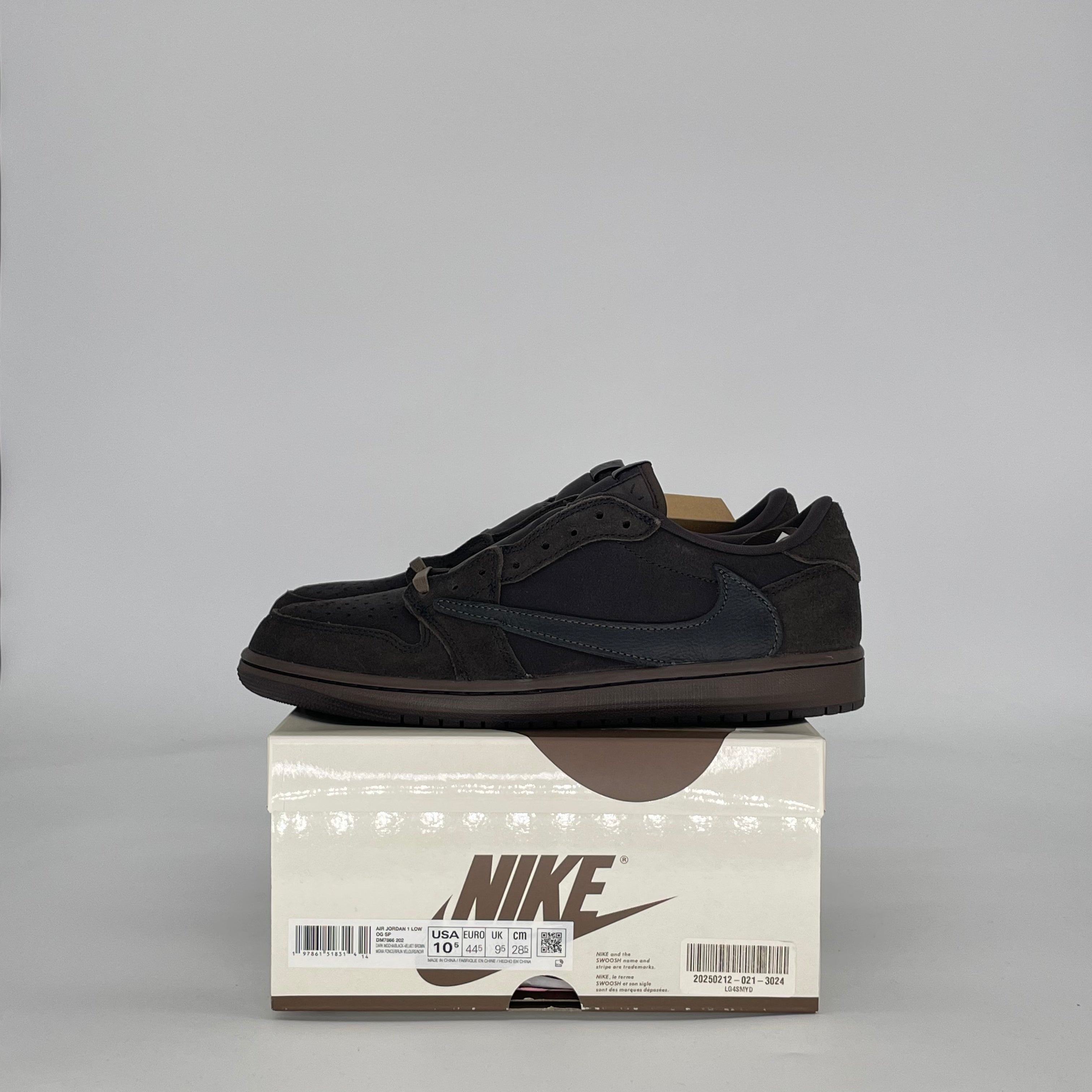 AIR JORDAN 1 LOW TRAVIS SCOTT VELVET BROWN DM7866-202 SIZE 10.5/12W