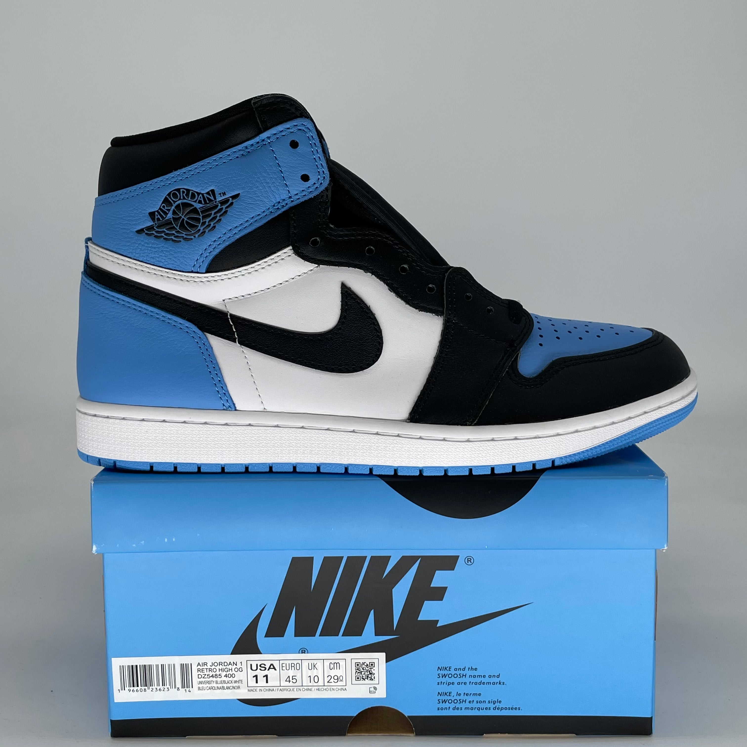 AIR JORDAN 1 UNC TOE DZ5485-400 SIZE 11/12.5W