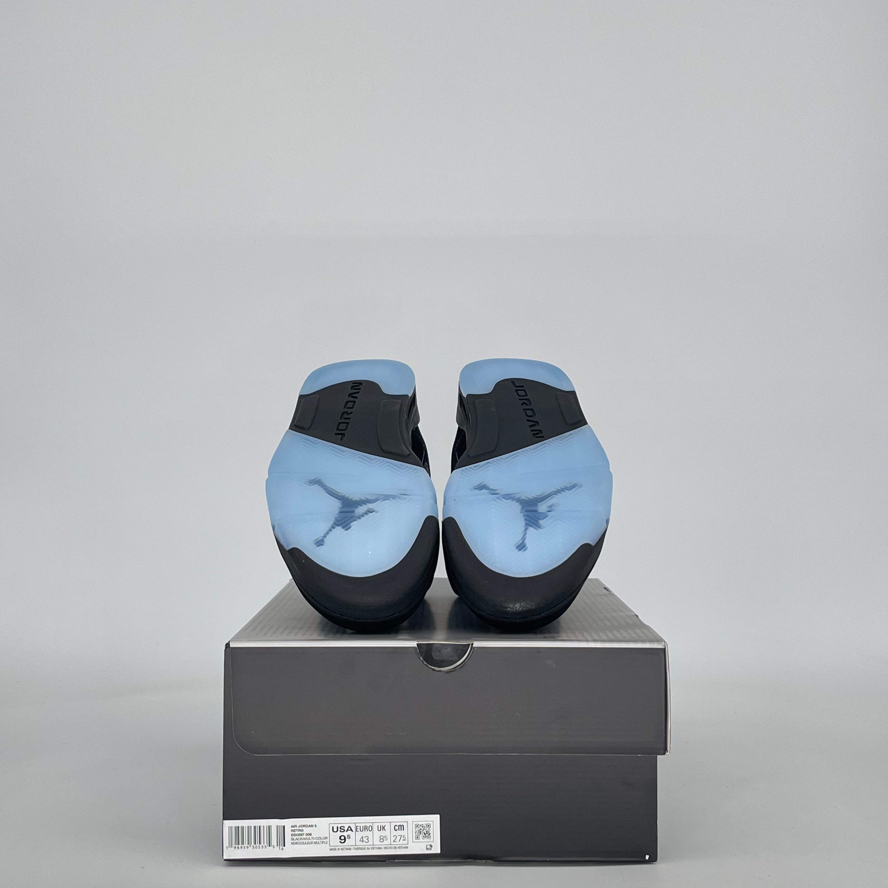 AIR JORDAN 5 BLACK UNIVERSITY BLUE DD0587-008 SIZE 9.5/11W