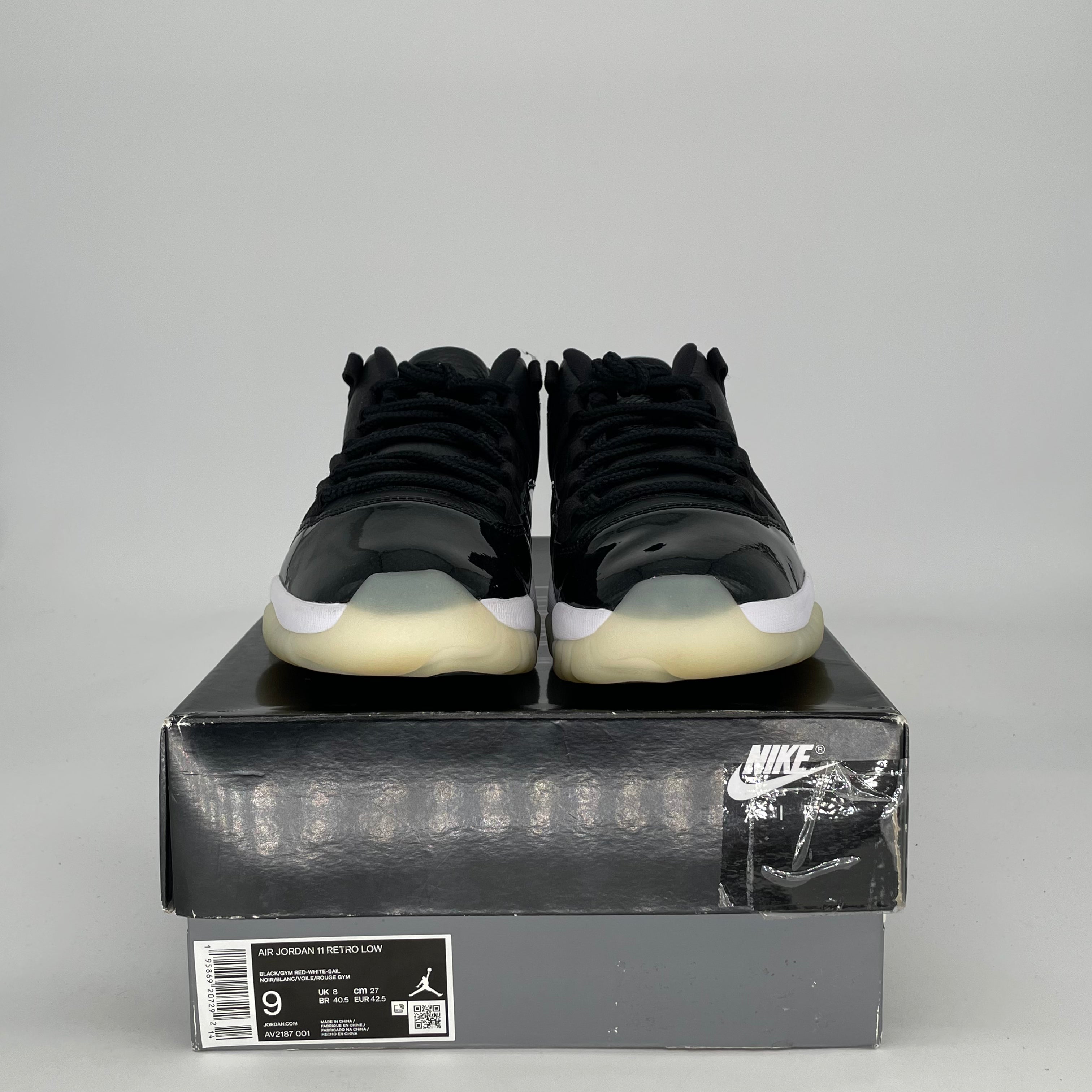 AIR JORDAN 11 LOW 72-10 AV2187-001 SIZE 9/10.5W