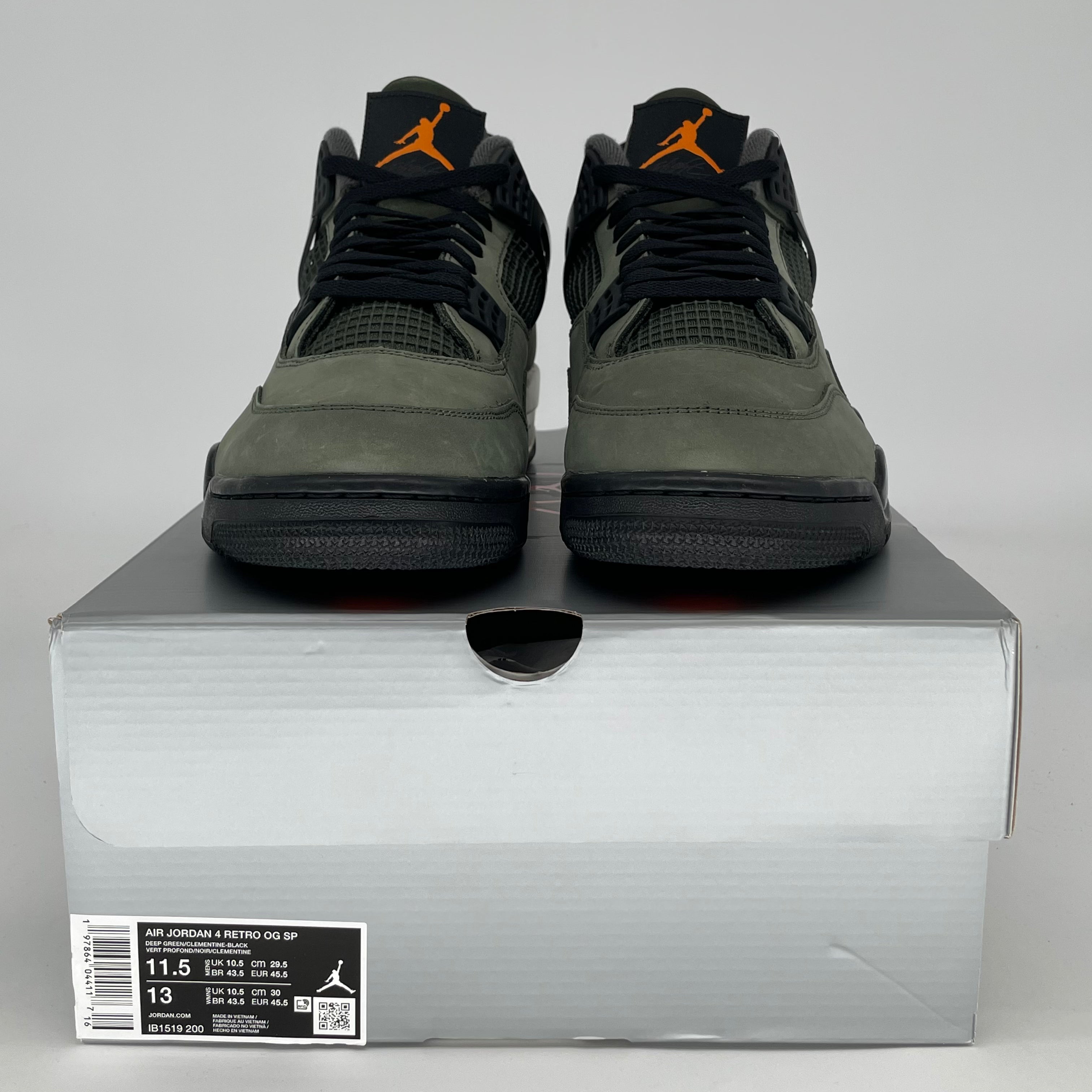AIR JORDAN 4 UNDEFEATED 2025 IB1519-200 SIZE 11.5/13W