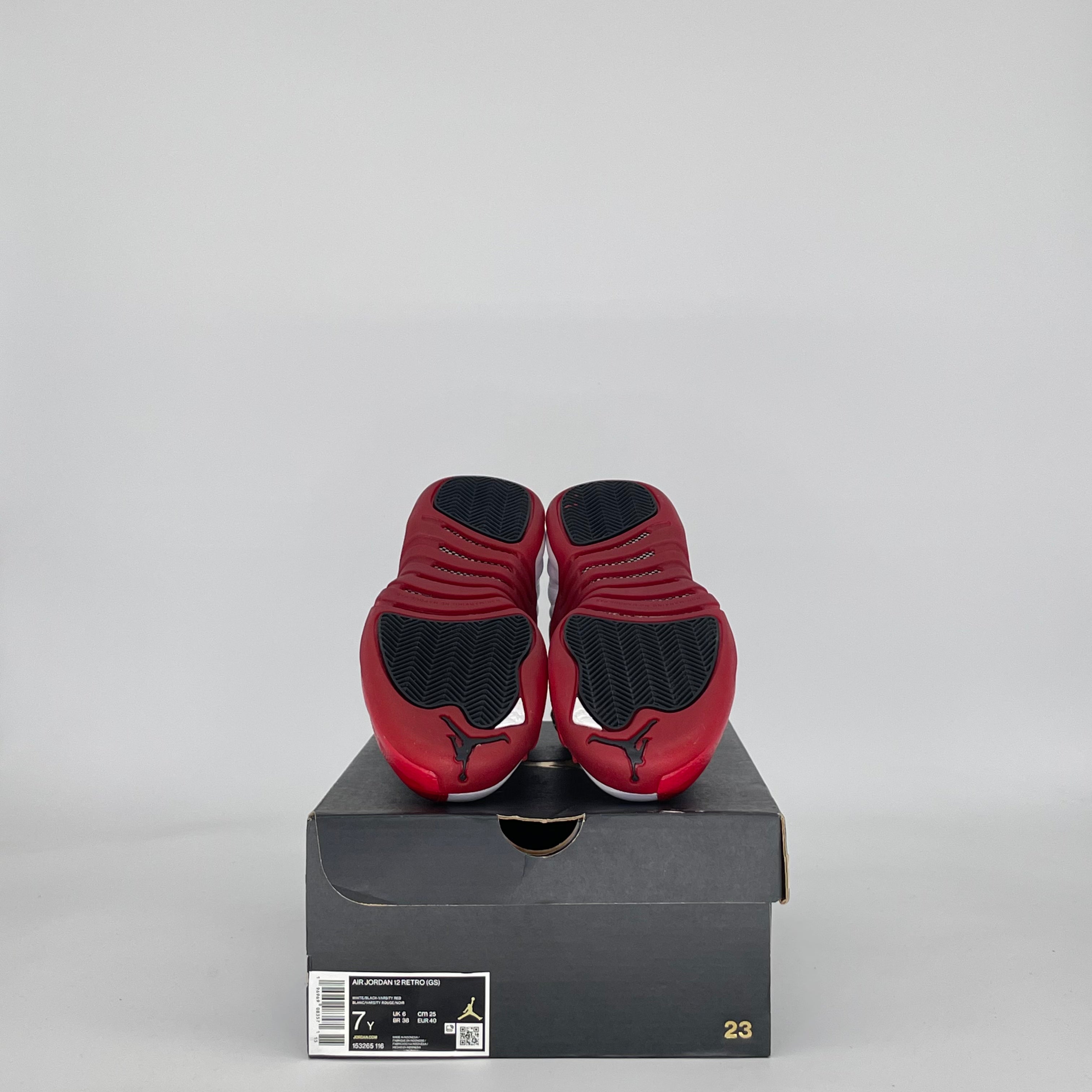 AIR JORDAN 12 CHERRY 153265-116 SIZE 7/8.5W GS