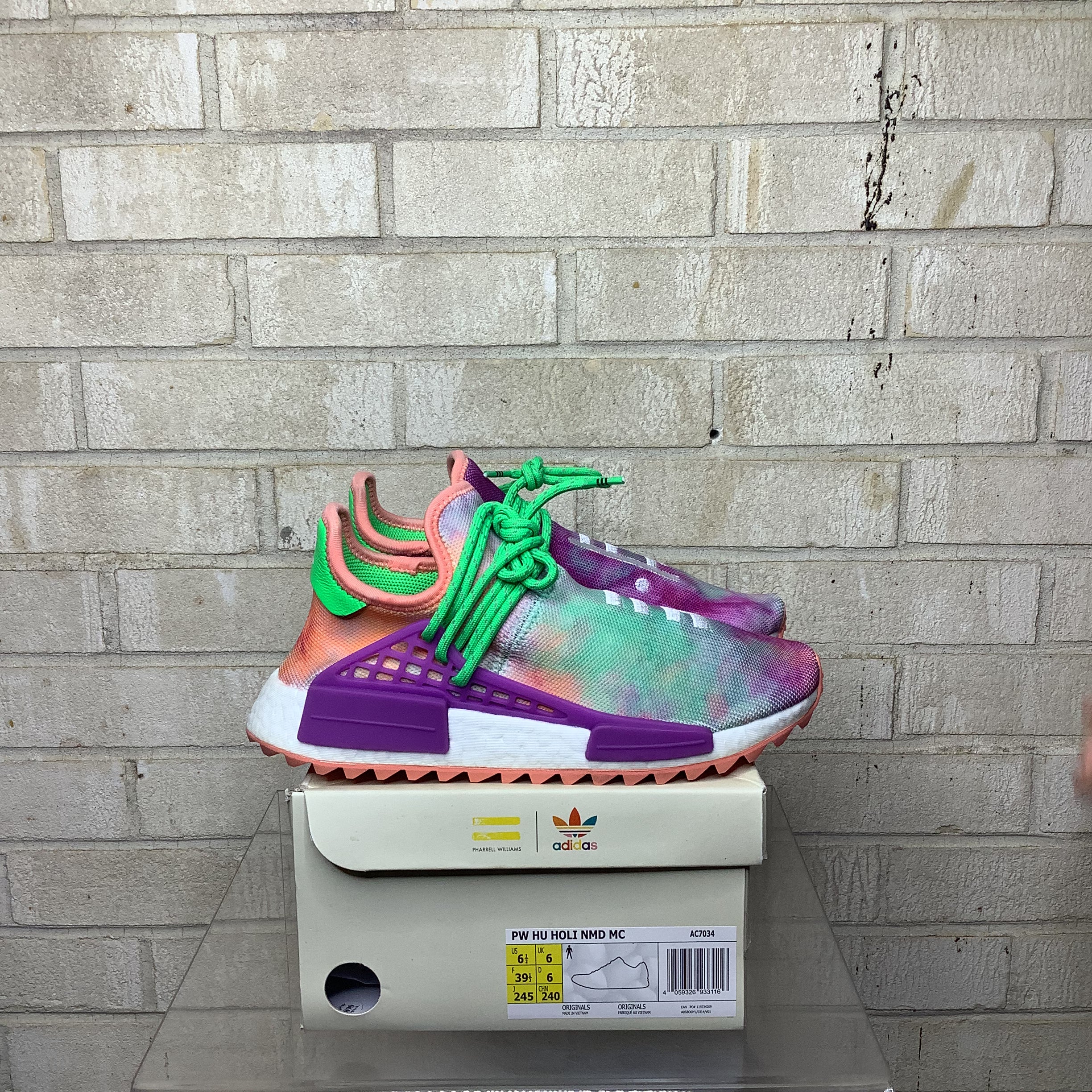 ADIDAS HUMAN RACE NMD  HOLI FESTIVAL SIZE 6.5/8W AC7034