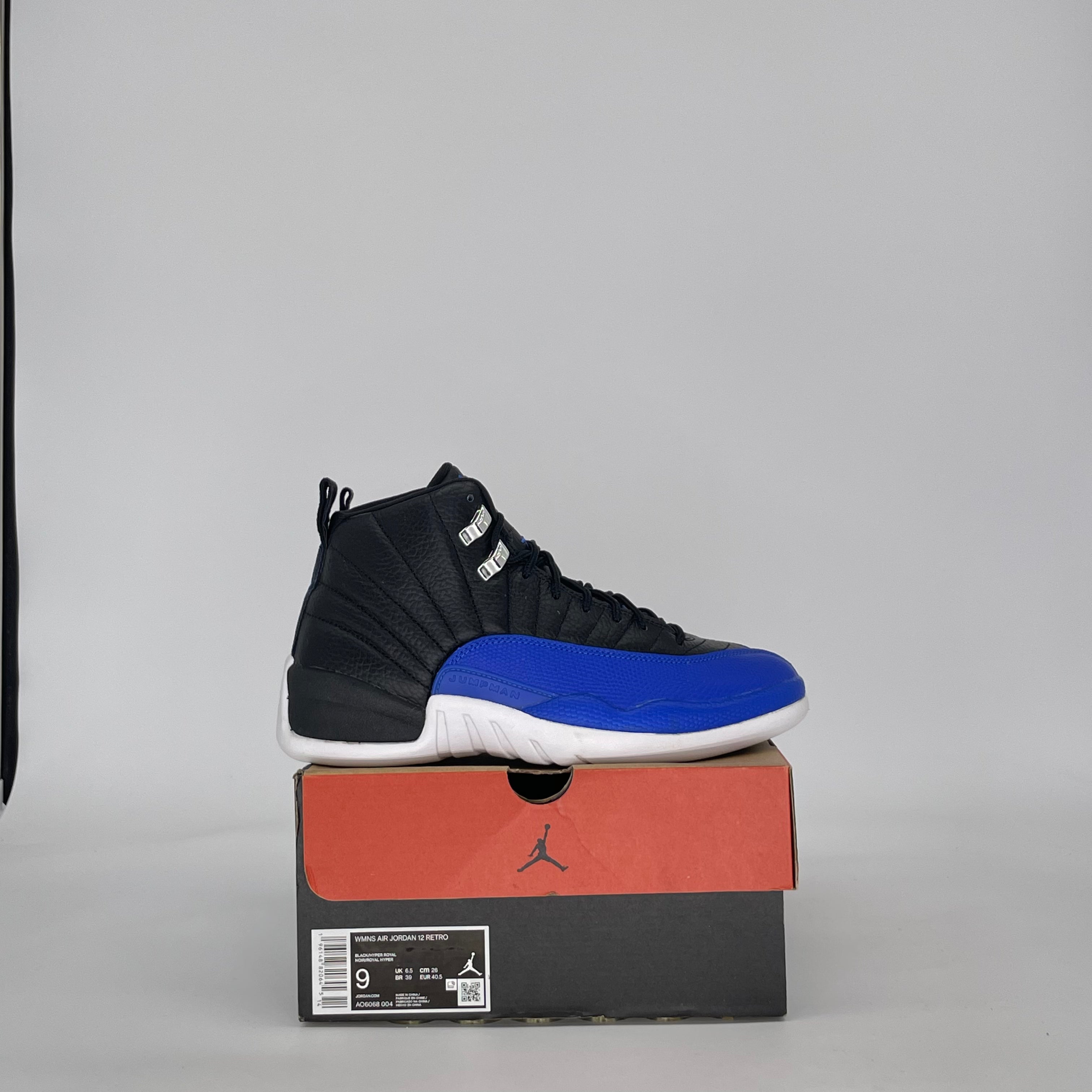 AIR JORDAN 12 HYPER ROYAL AO6068-004 SIZE 7.5/9W MENS