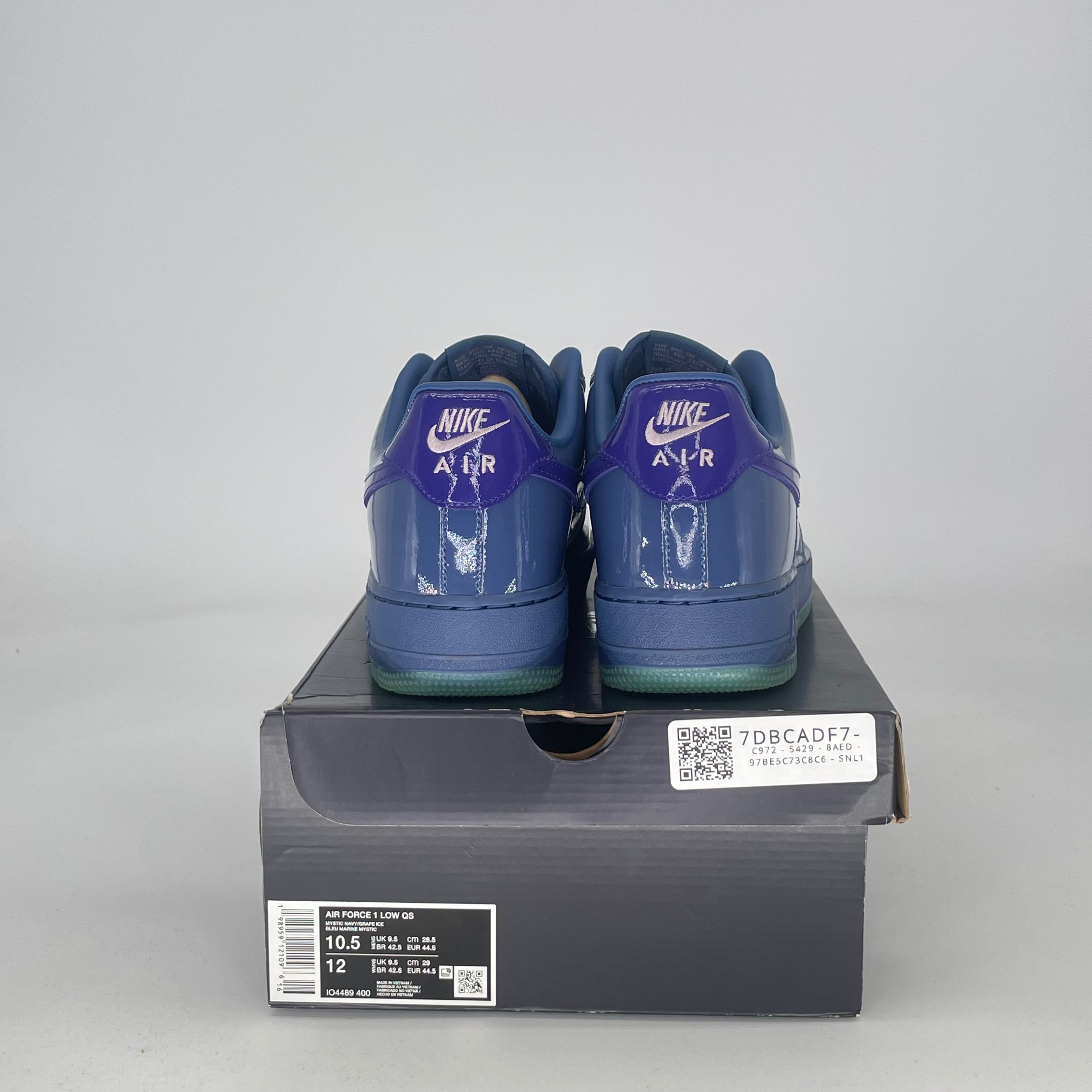 NIKE AIR FORCE 1 LOW PATENT LEATHER MYSTIC NAVY GRAPE ICE IO4489-400 SIZE 10.5/12W