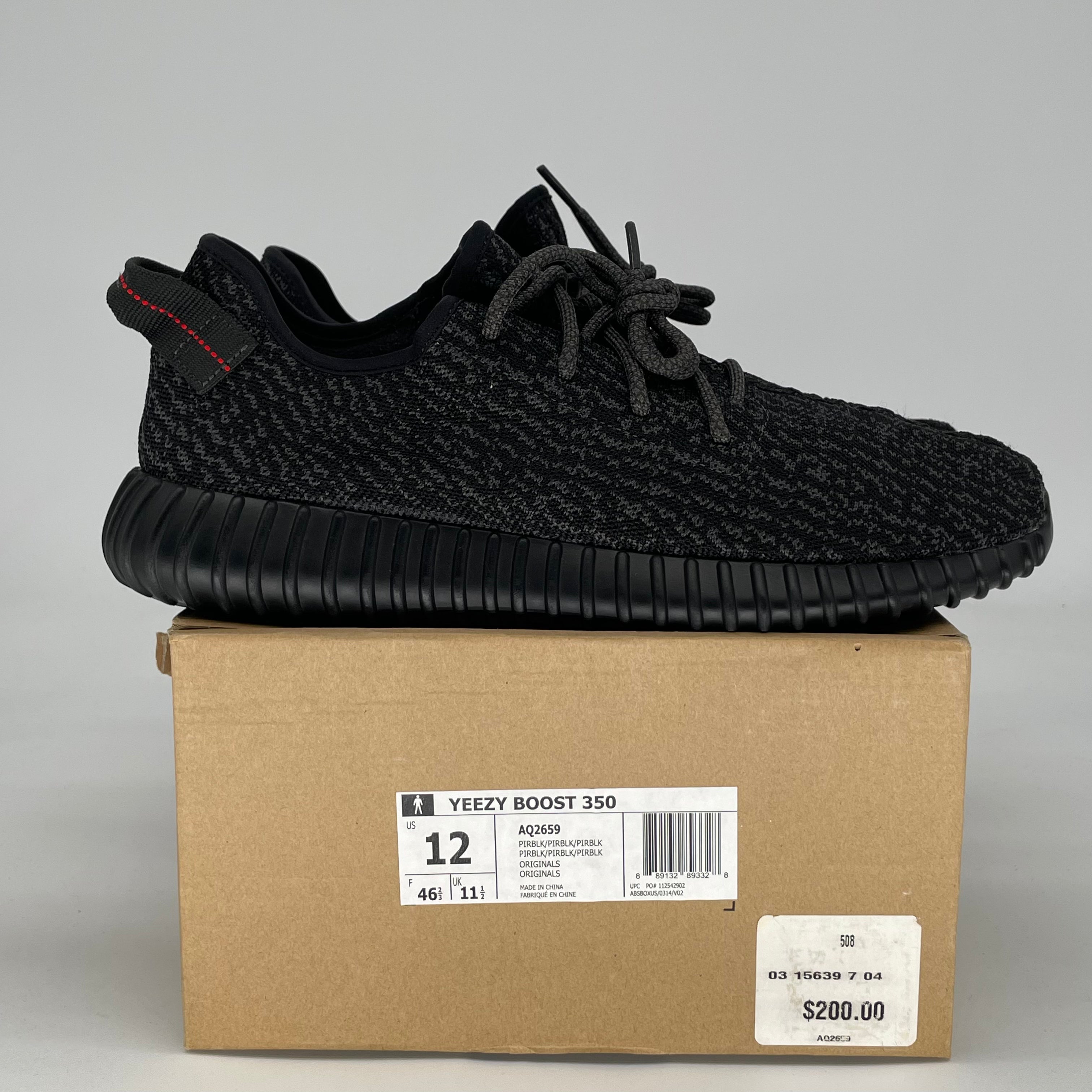 ADIDAS YEEZY 350 PIRATE BLACK (2015) AQ2659 SIZE 12/13.5W