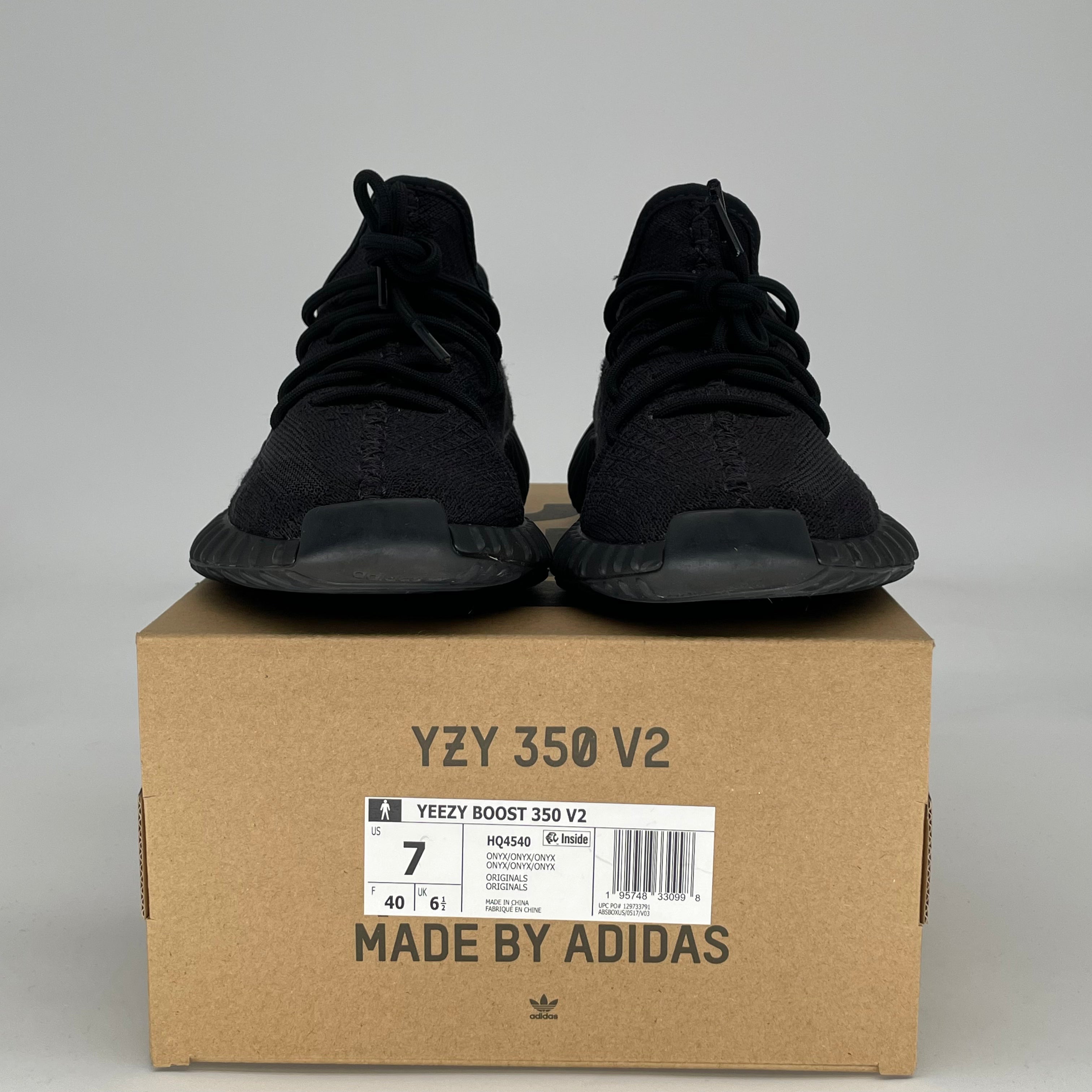 ADIDAS YEEZY 350 V2 ONYX HQ4540 SIZE 7/8.5W