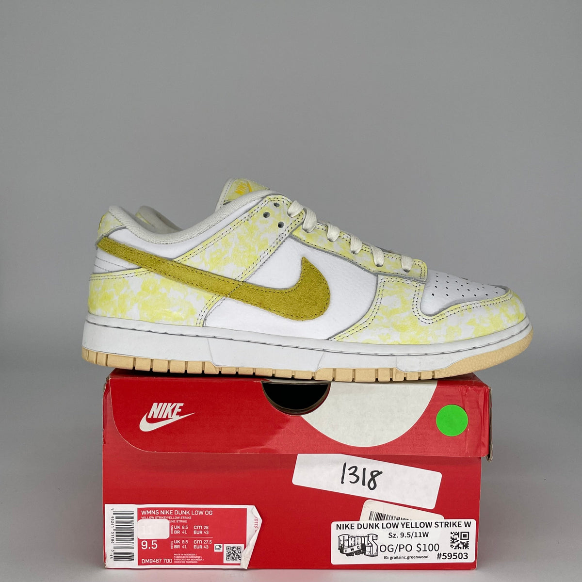 Nike Dunk Low Yellow Strike (Women's)