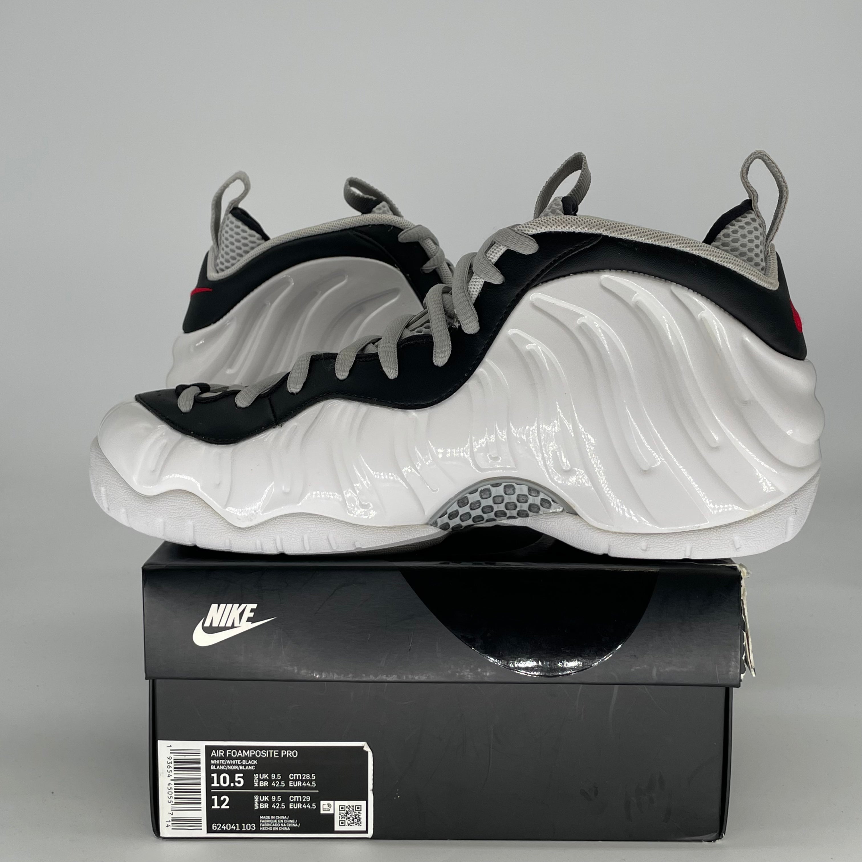 NIKE AIR FOAMPOSITE PRO WHITE BLACK UNIVERSITY RED 624041-103 SIZE 10.5/12W