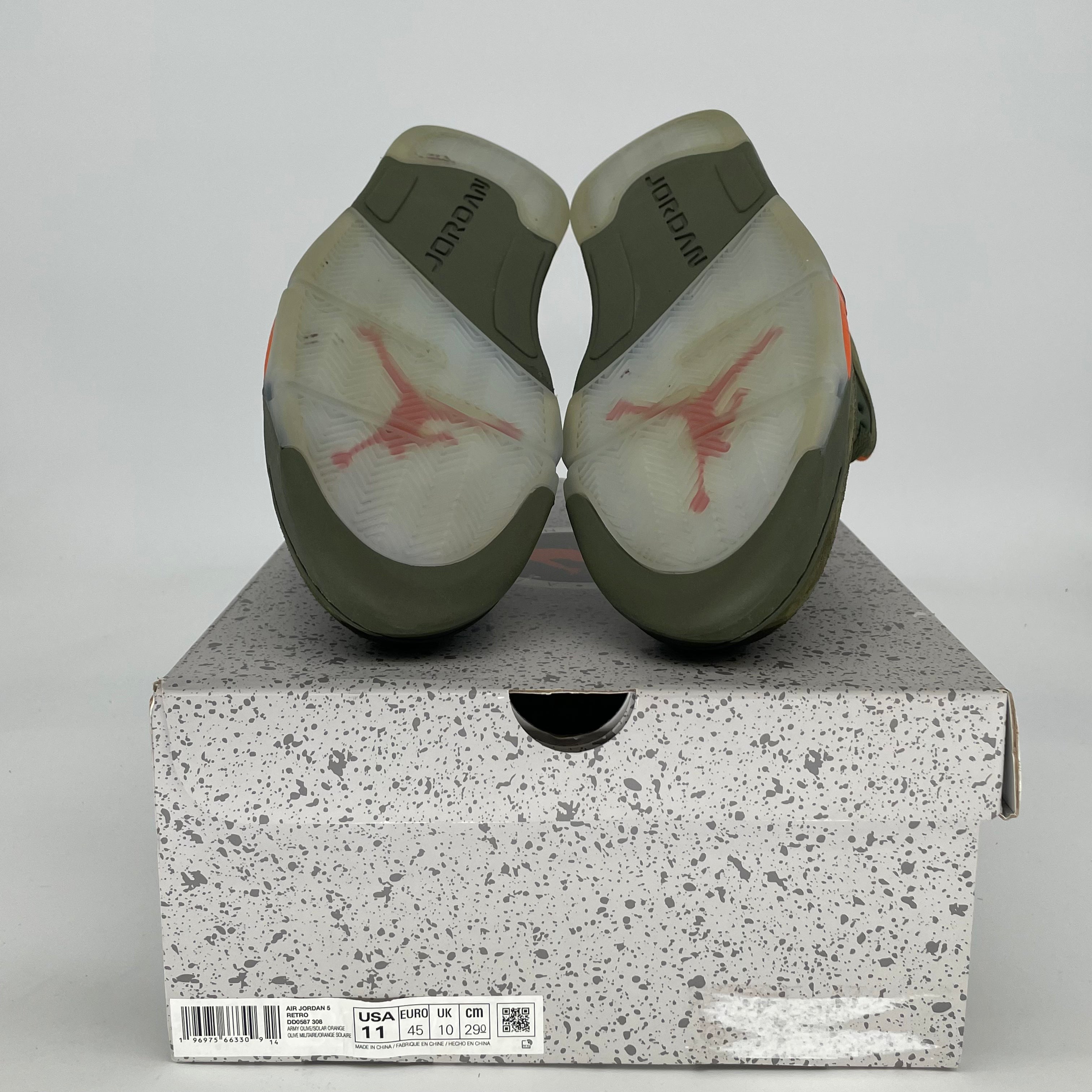 AIR JORDAN 5 OLIVE DD0587-308 SIZE 11/12.5W
