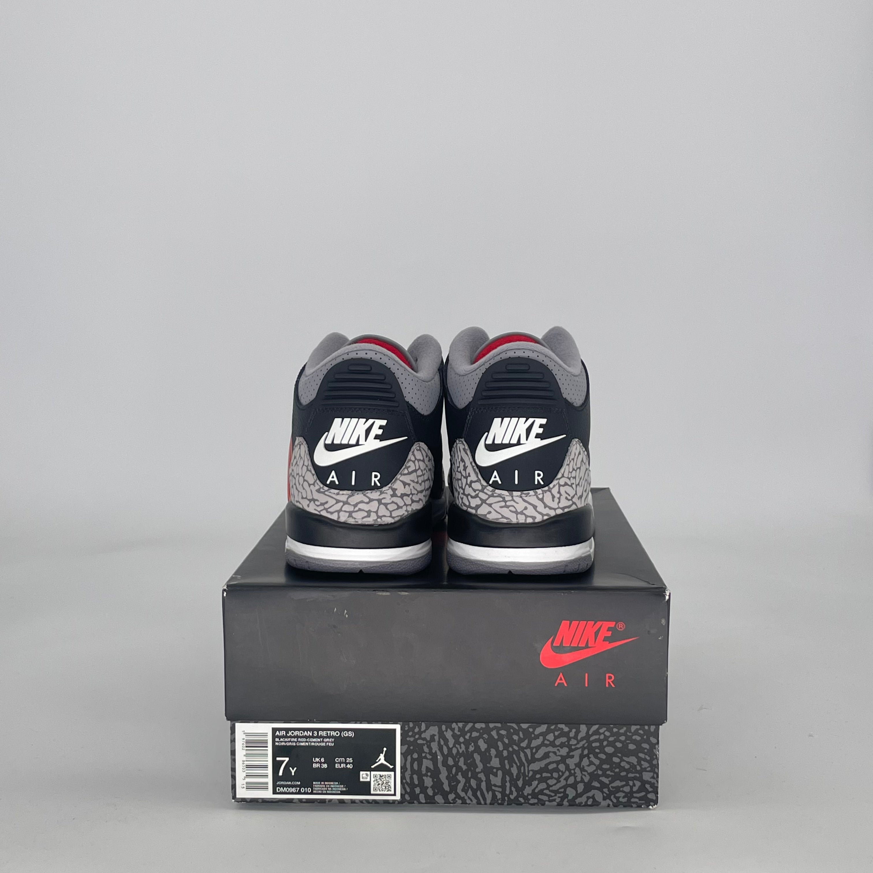 AIR JORDAN 3 BLACK CEMENT DM0967-010 SIZE 7/8.5W GS