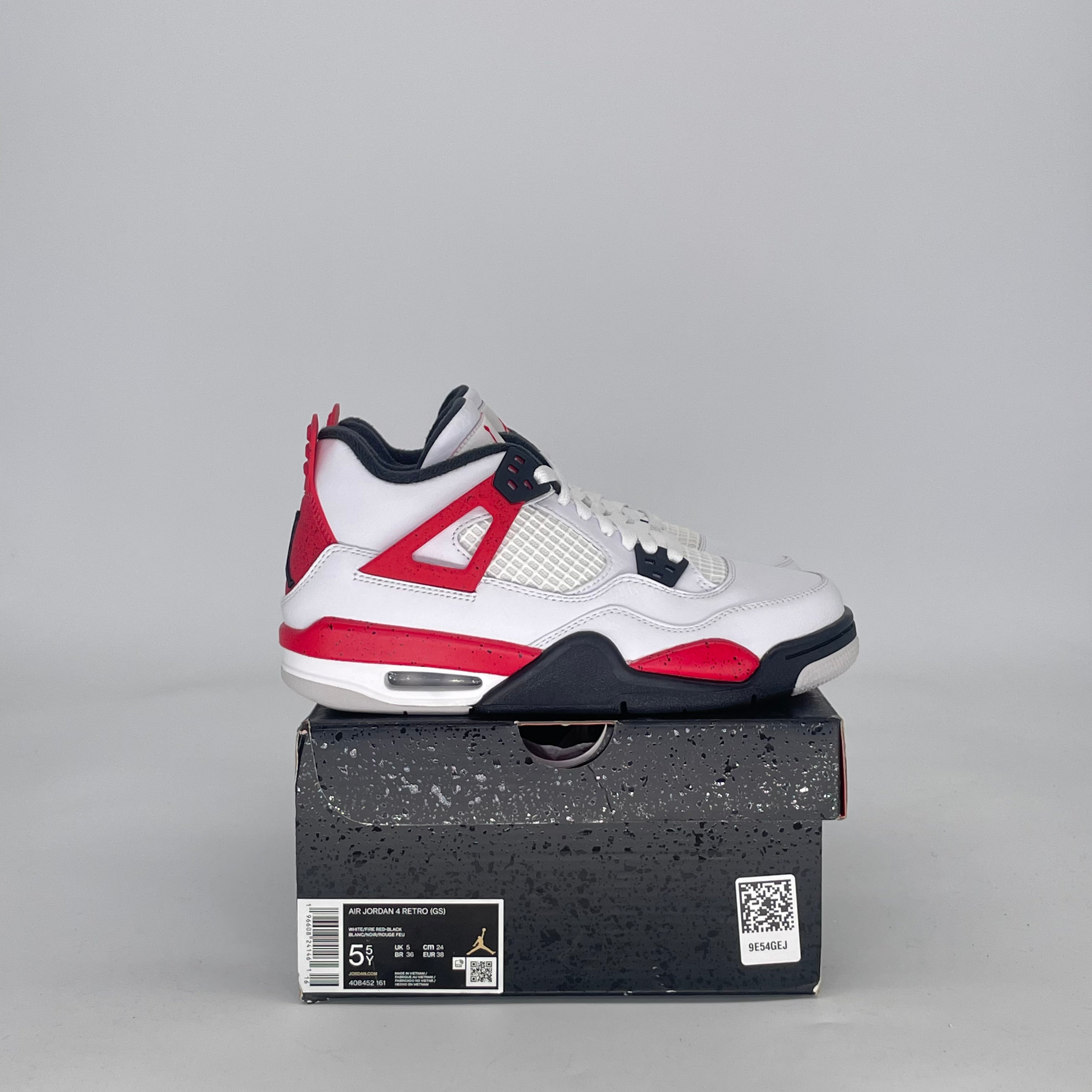 AIR JORDAN 4 RED CEMENT 408452-161 SIZE 5.5/7W GS