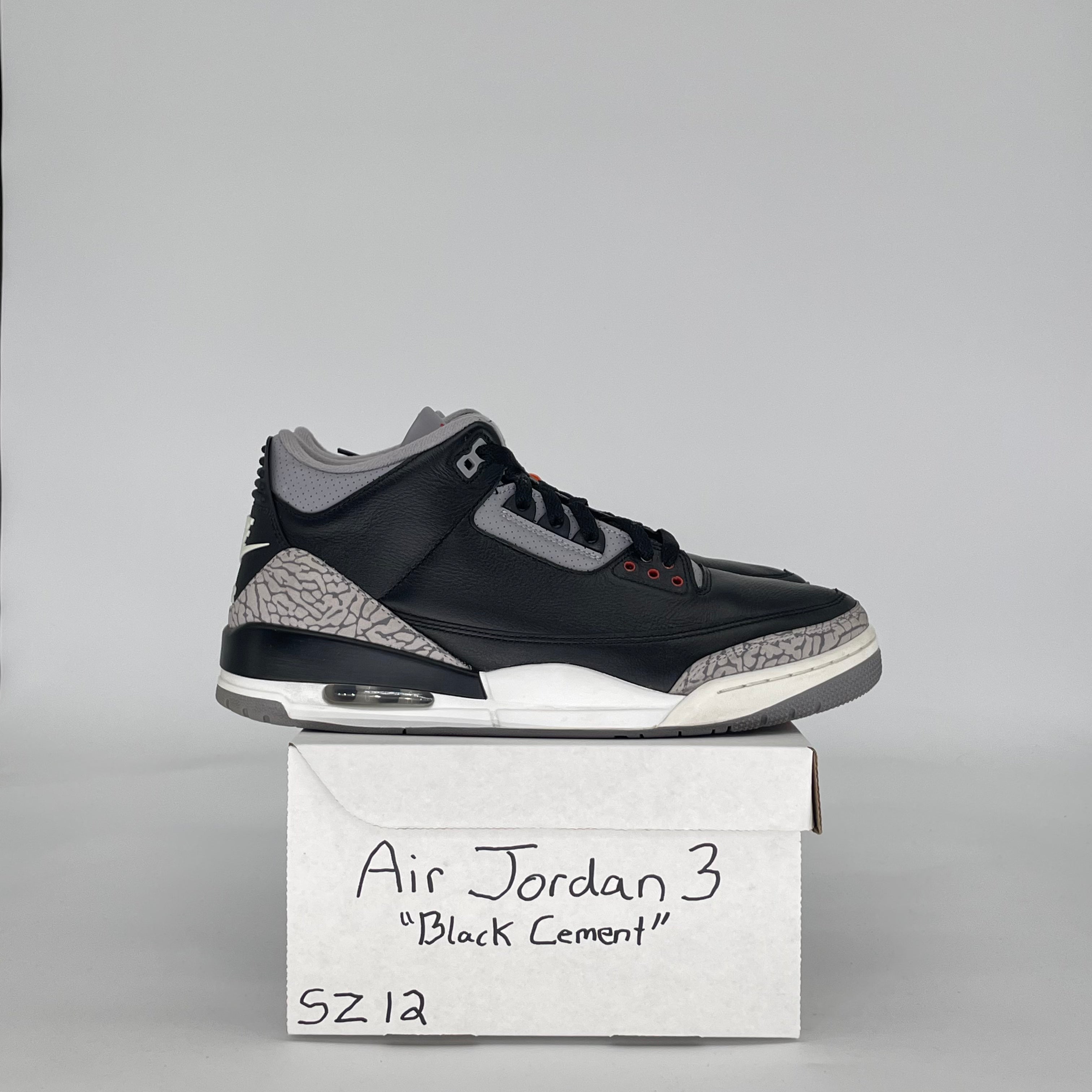 AIR JORDAN 3 BLACK CEMENT DN3707-010 SIZE 12/13.5W