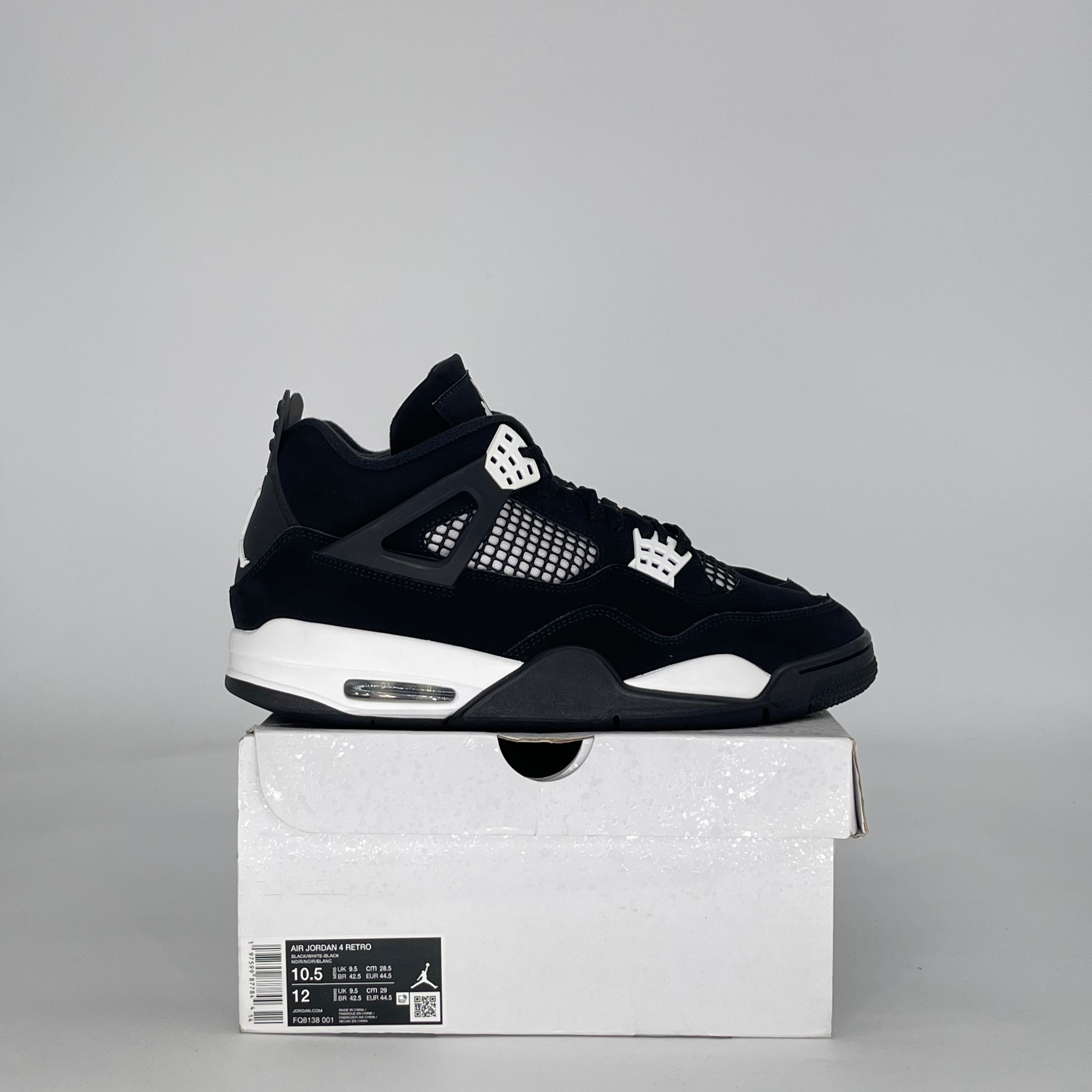 AIR JORDAN 4 WHITE THUNDER FQ8138-001 SIZE 10.5/12W