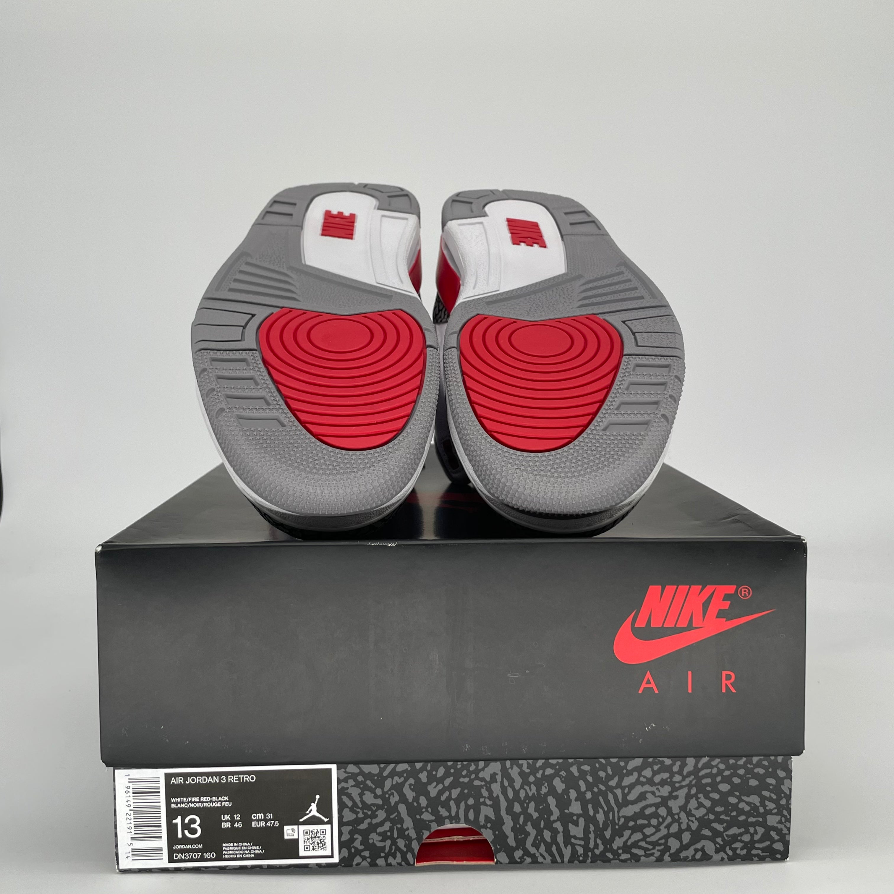 AIR JORDAN 3 FIRE RED DN3707-160 SIZE 13/14.5W