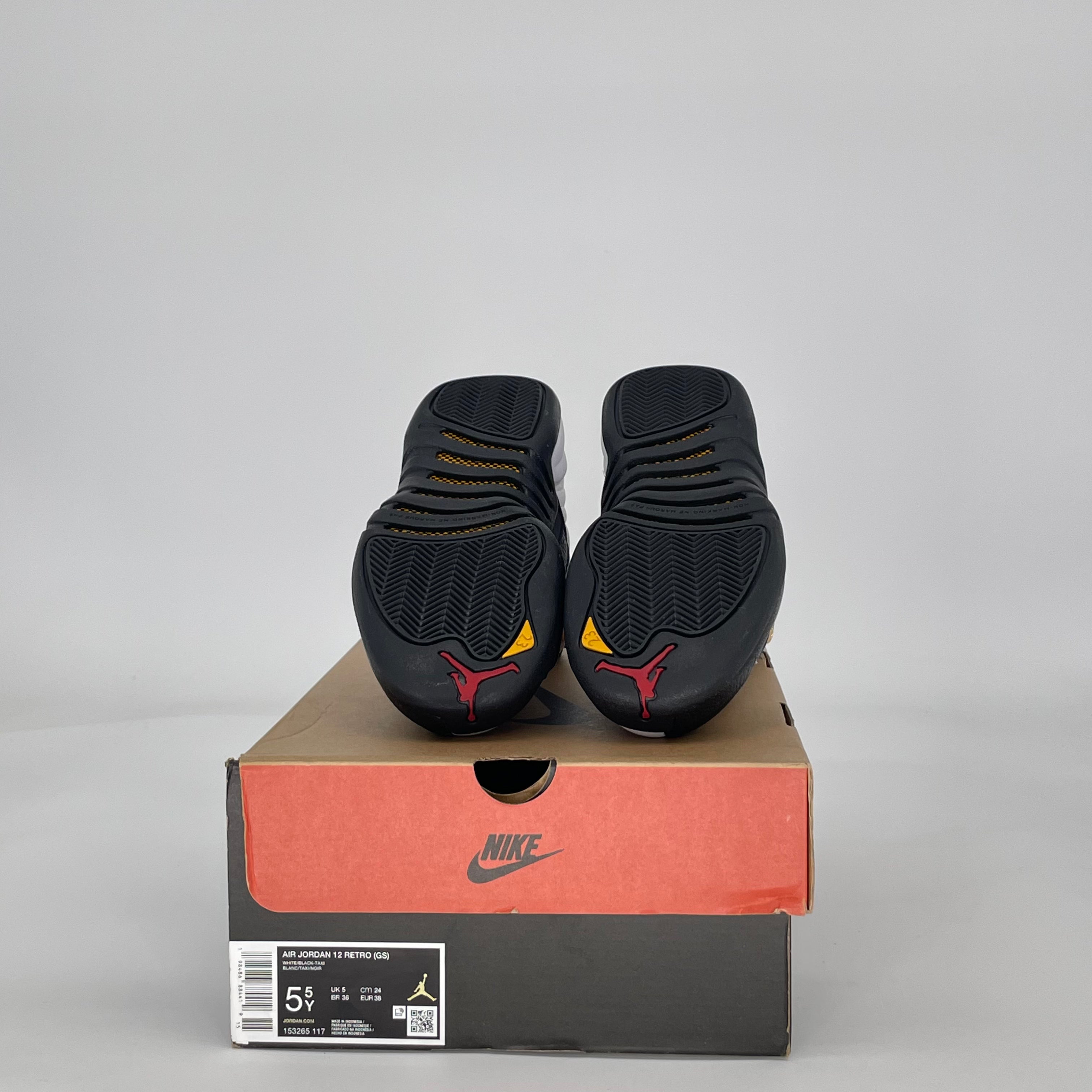 AIR JORDAN 12 TAXI (2025) 153265-117 SIZE 5.5/7W