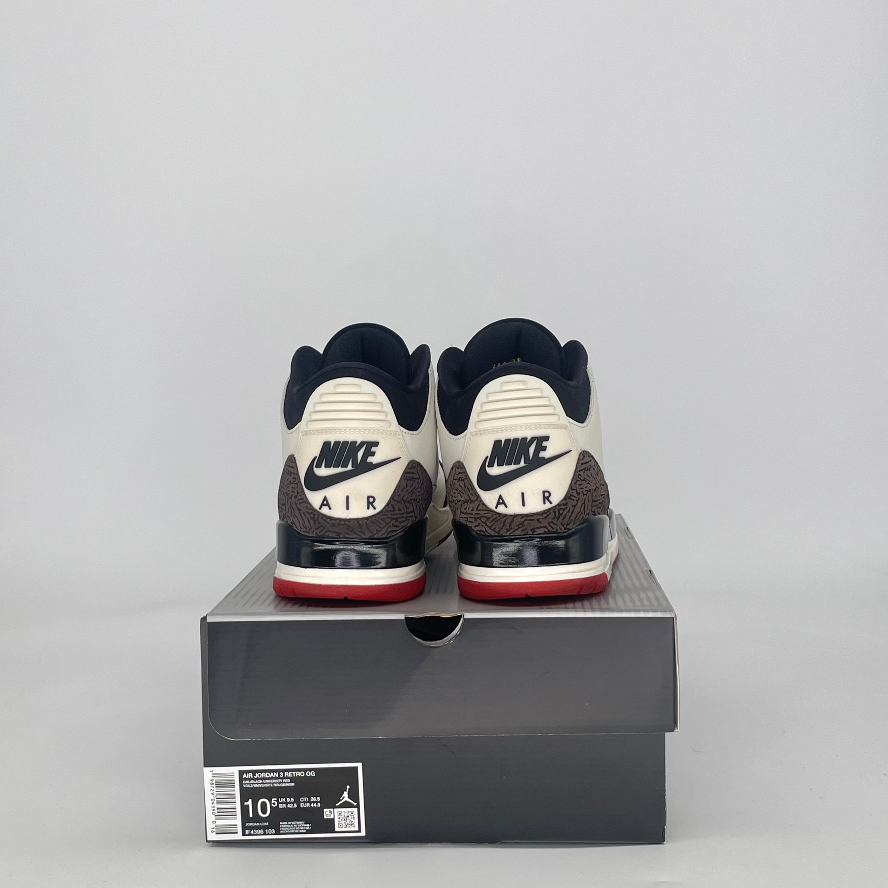 AIR JORDAN 3 WORLDS BEST DAD IF4396-103 SIZE 10.5/12W
