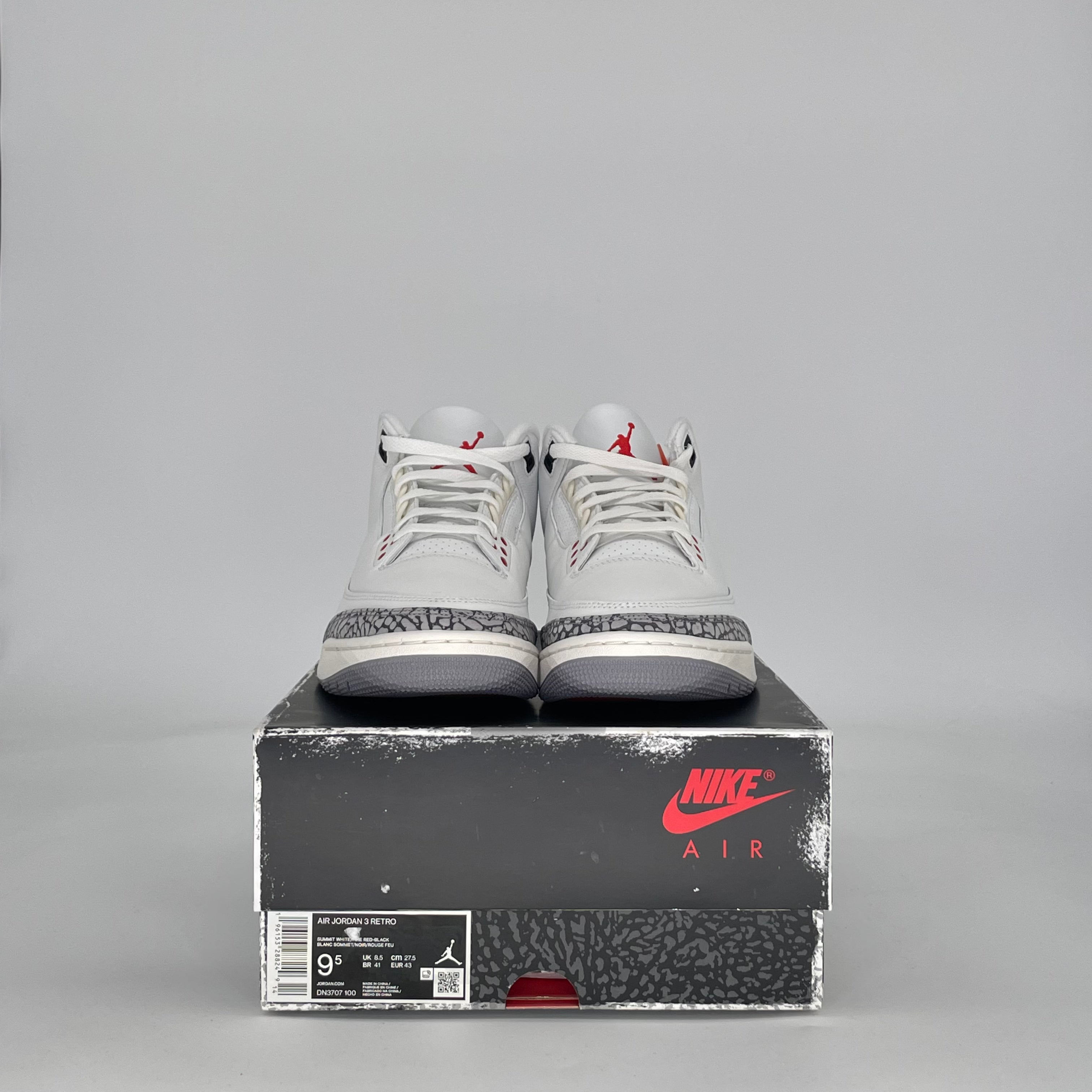 AIR JORDAN 3 WHITE CEMENT REIMAGINED DN3707-100 SIZE 9.5/11W
