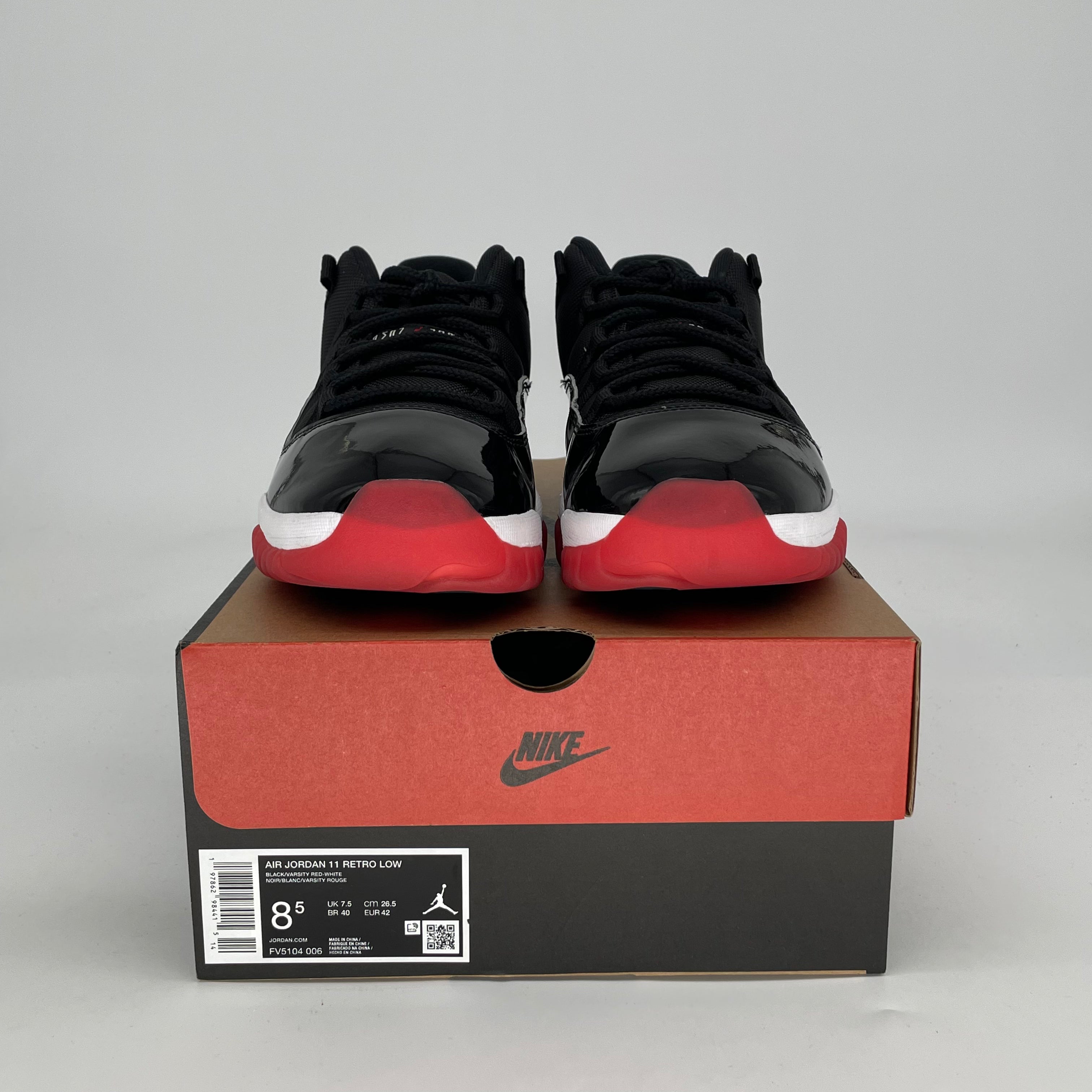 AIR JORDAN 11 LOW BRED FV5104-006 SIZE 8.5/10W