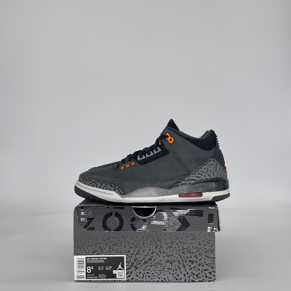 Jordan 3 Retro Fear Pack (2023)