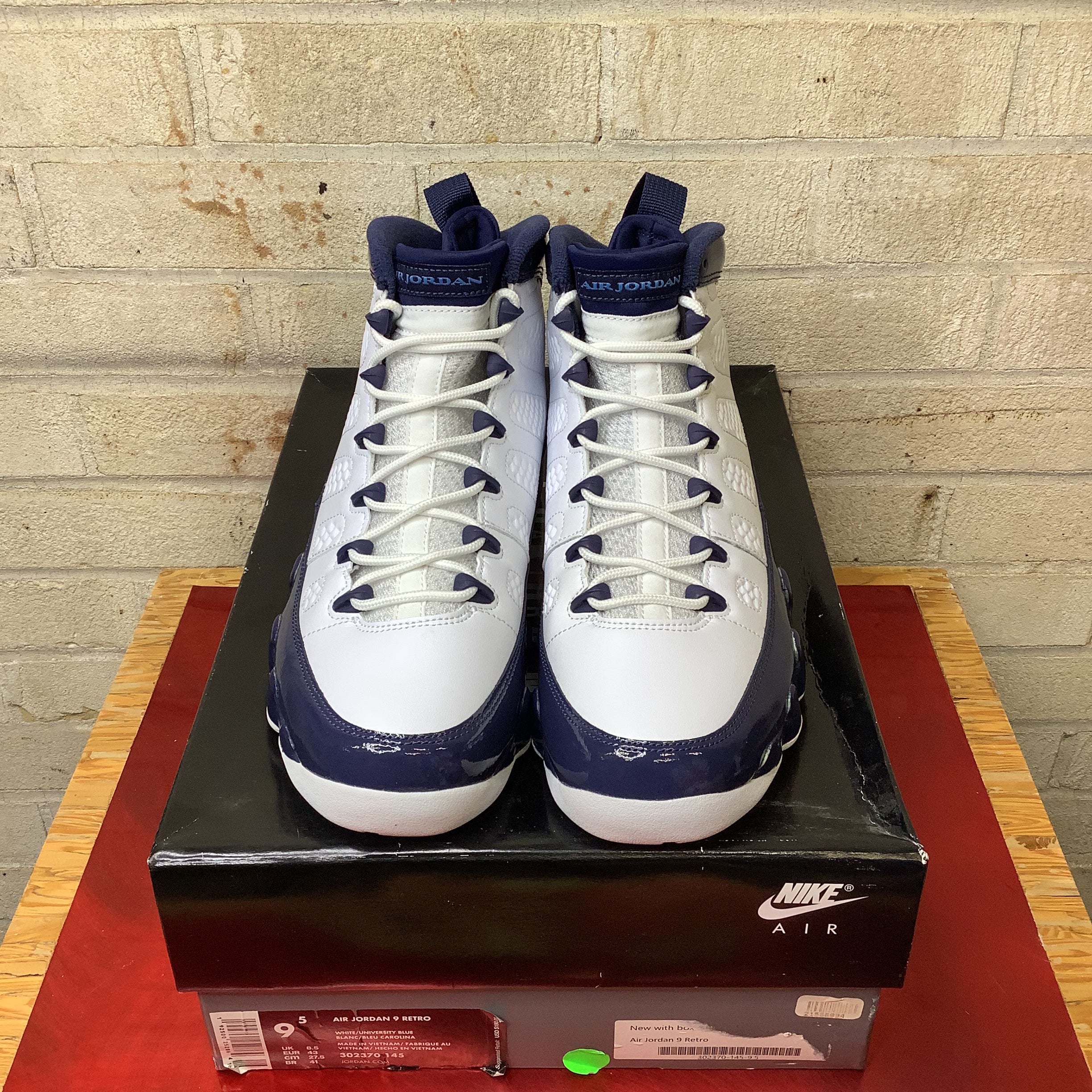 AIR JORDAN 9 PEARL BLUE SIZE 9.5 302370-145