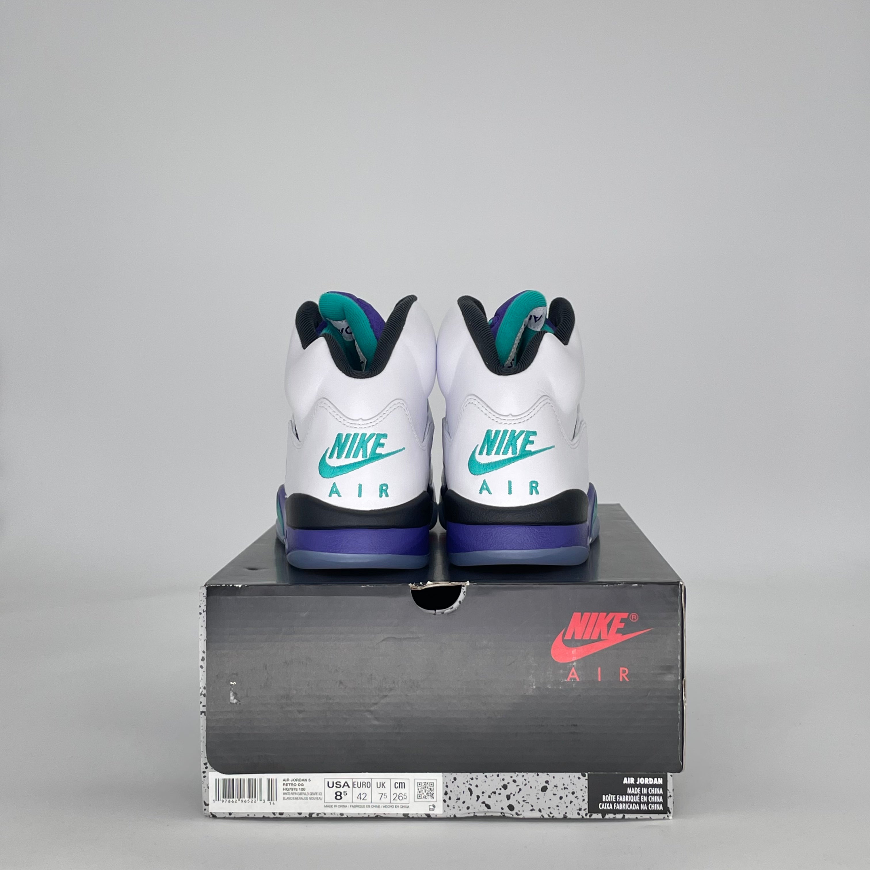 AIR JORDAN 5 GRAPE HQ7978-100 SIZE 8.5/10W