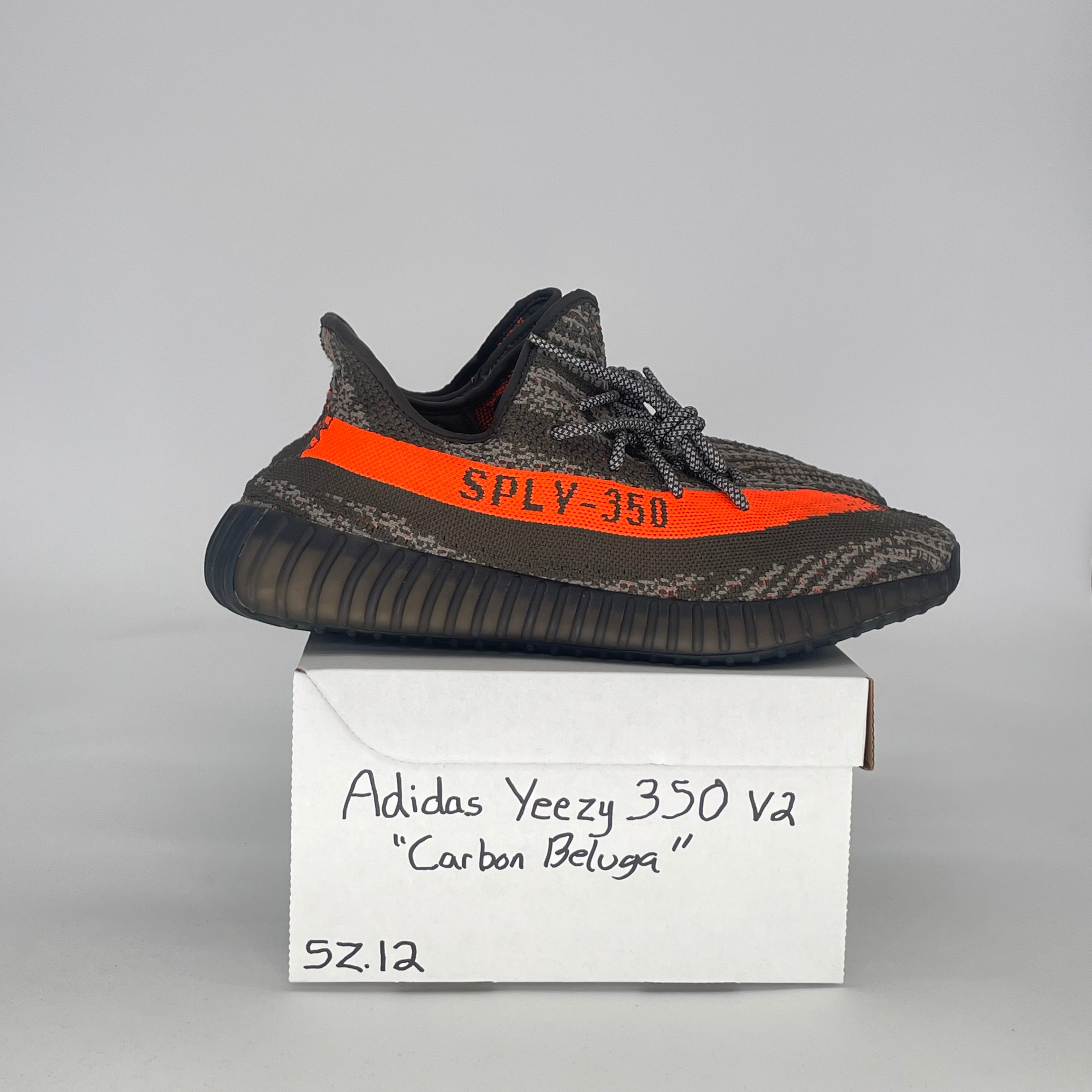 ADIDAS YEEZY BOOST 350 V2 CARBON BELUGA HQ7045 SIZE 12/13.5W